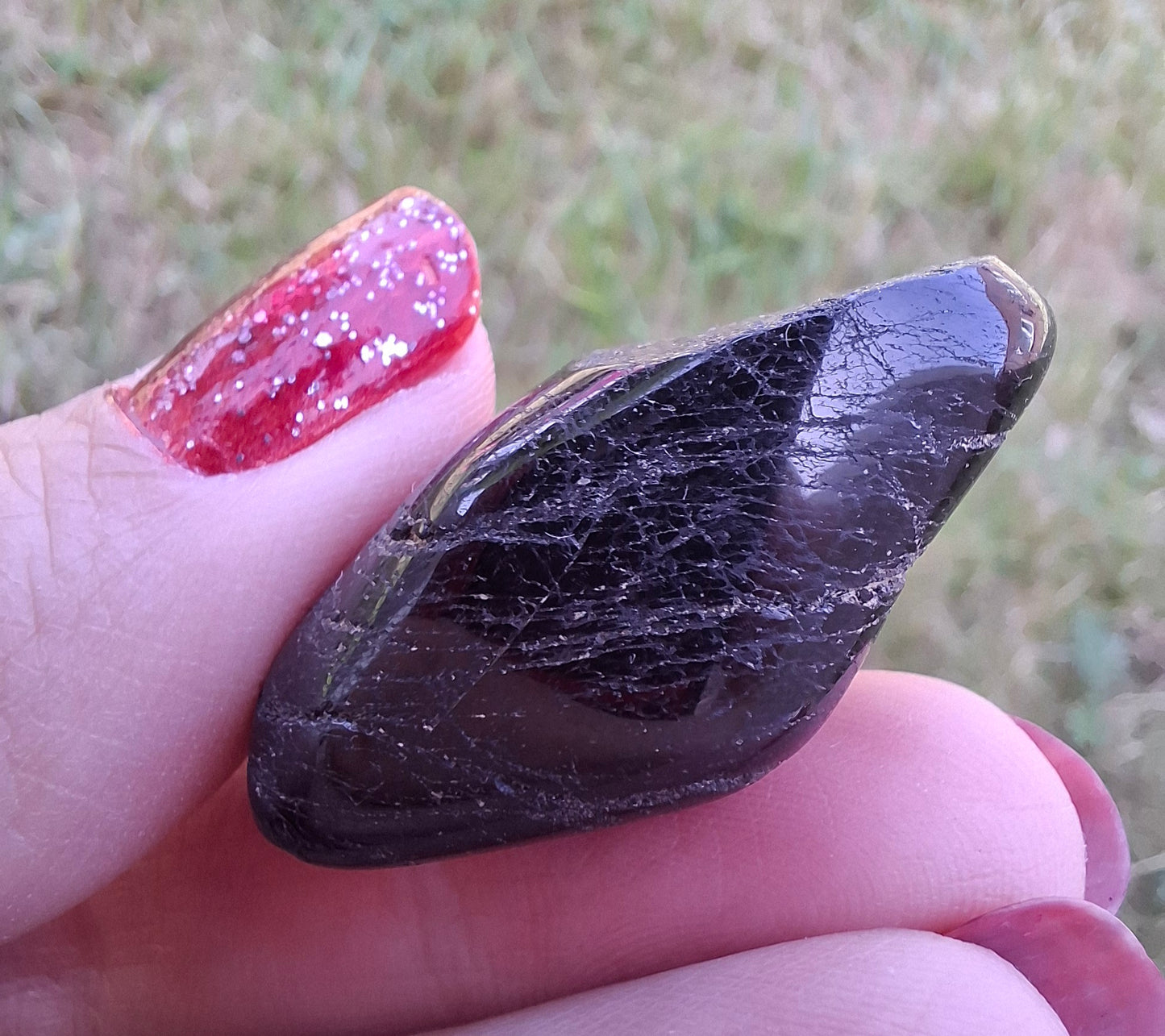 Black Tourmaline, Tumble Stone, Crystal (Ref: T216)