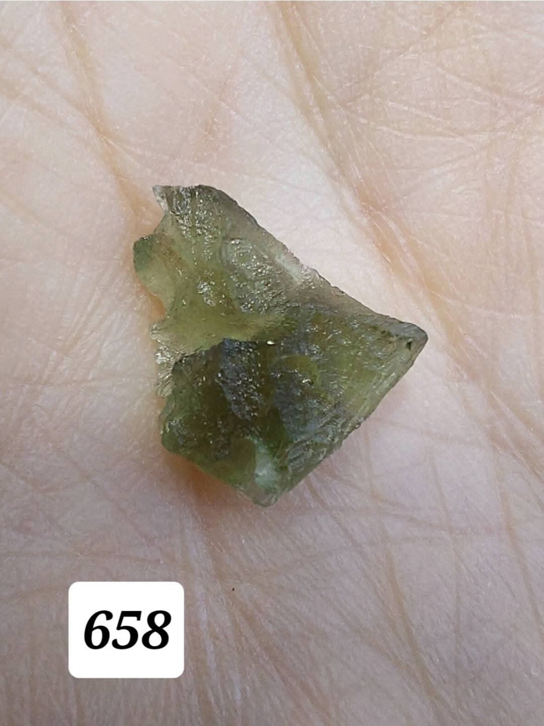 Moldavite Piece, 0.60g, Tektite (Ref: 658)