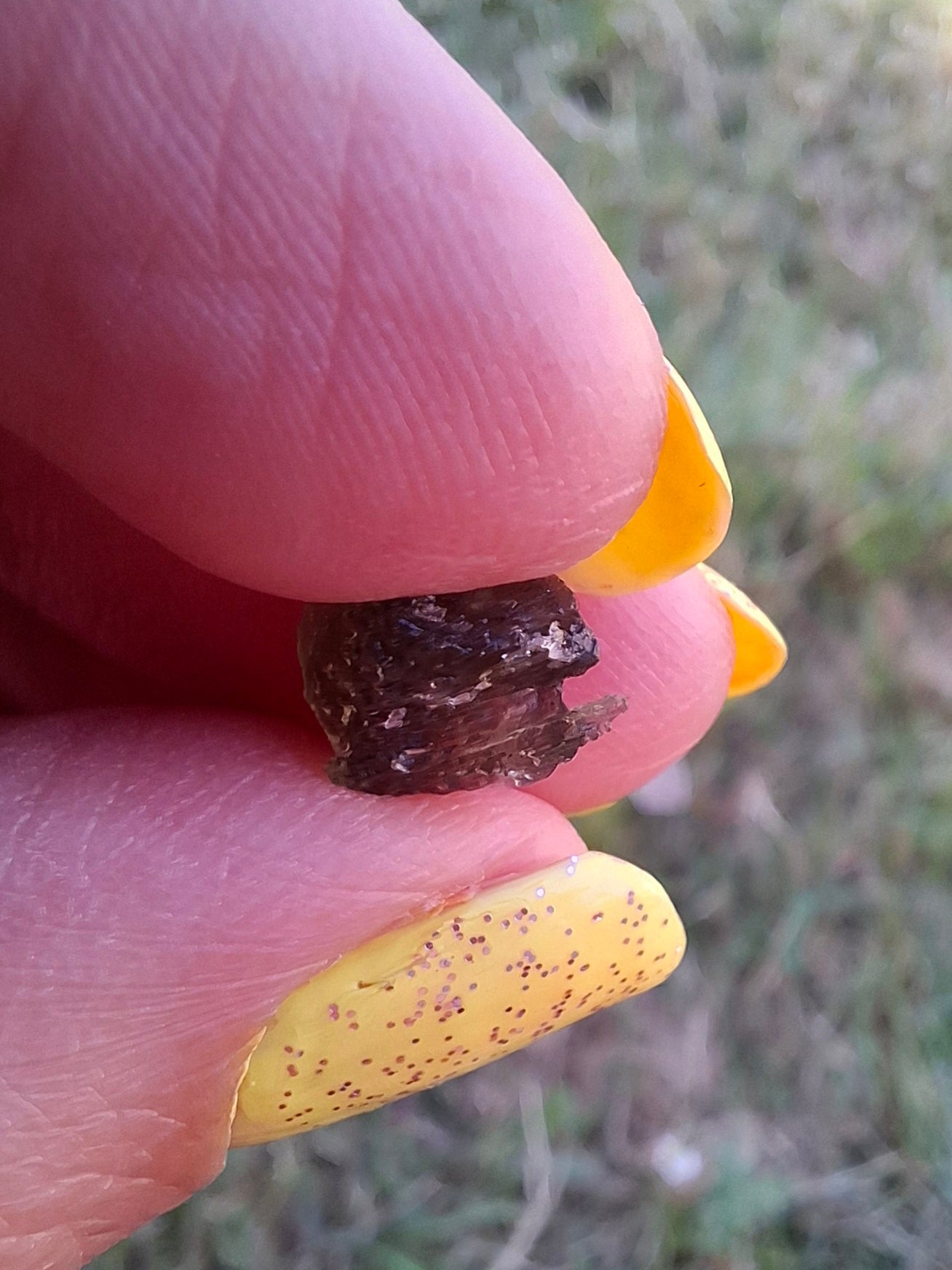 Moldavite small Piece, 0.41g, Tektite (Ref: 1482)