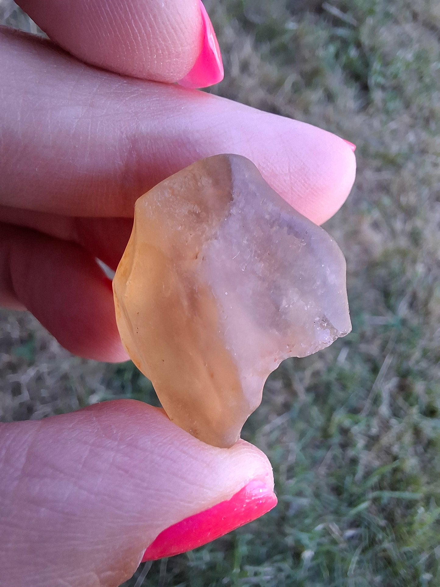Libyan Desert Glass (darker) Piece, 10.32g, Tektite (Ref: L1376)