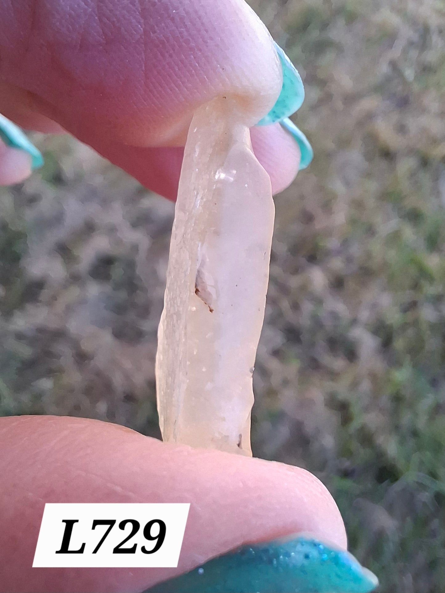 Libyan Desert Glass Piece, 2.88g, Tektite