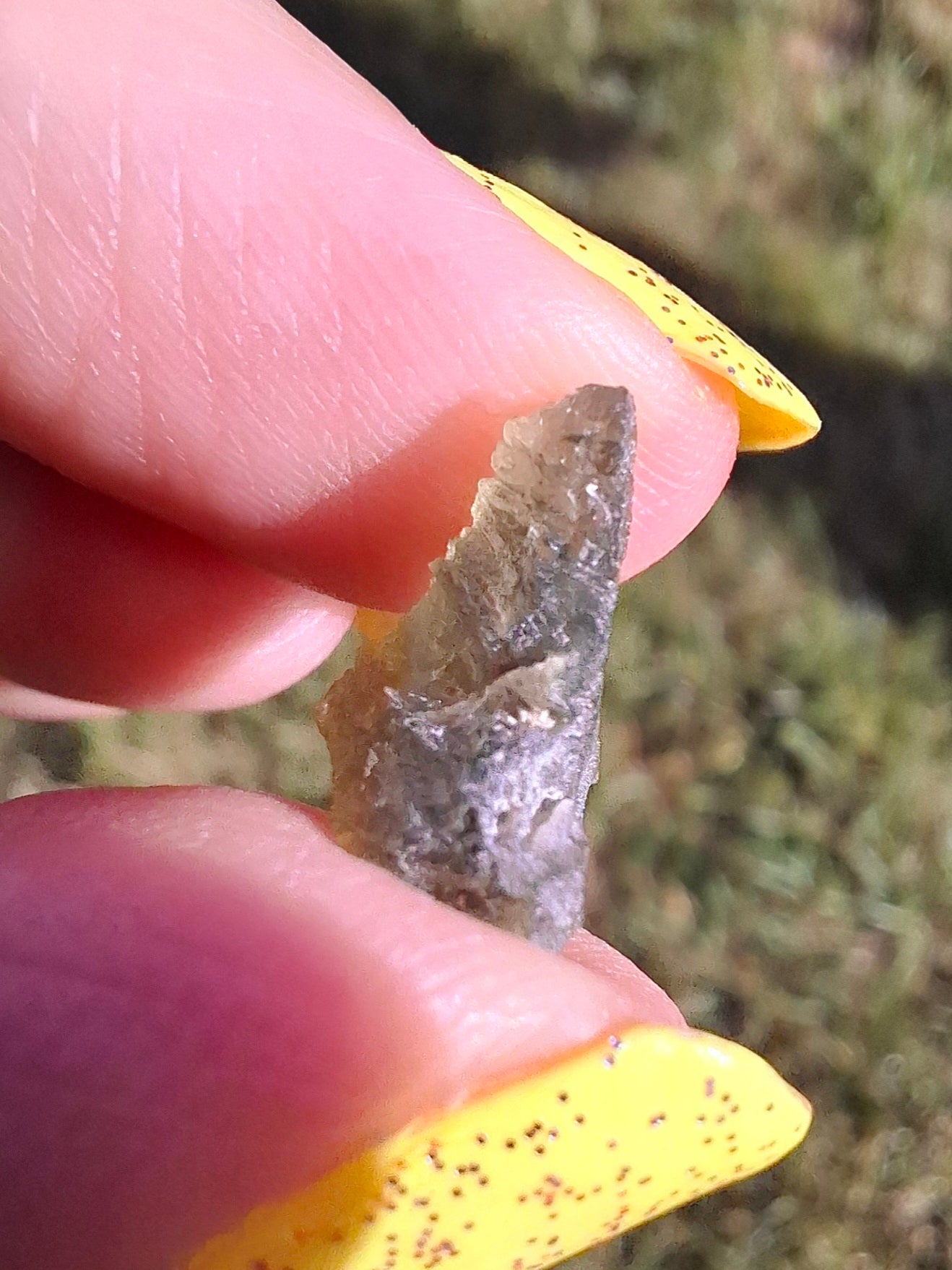 Moldavite Piece, 0.75g, Tektite (Ref: 1483)