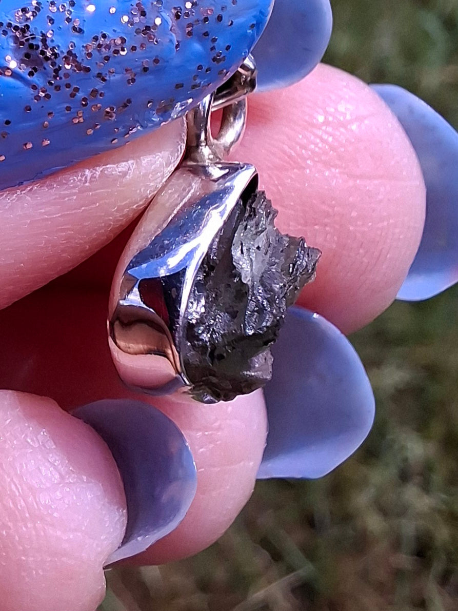 Moldavite Pendant, 925 Silver, Tektite (Ref: P92)