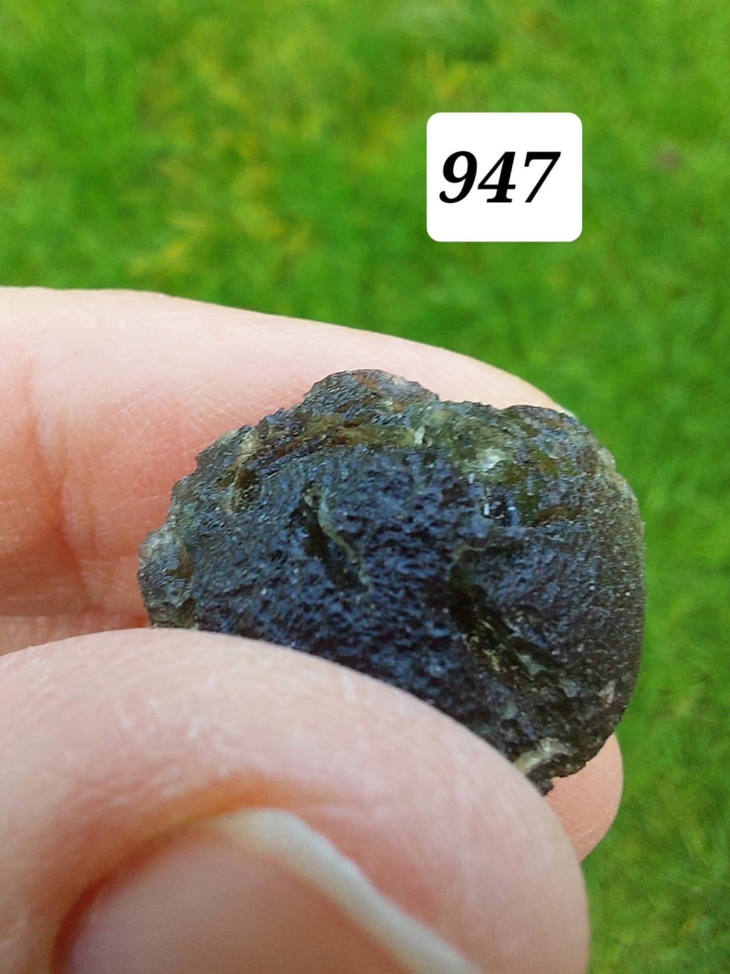 Moldavite Piece, NESMEN,  5.48g, Tektite (Ref: 947)