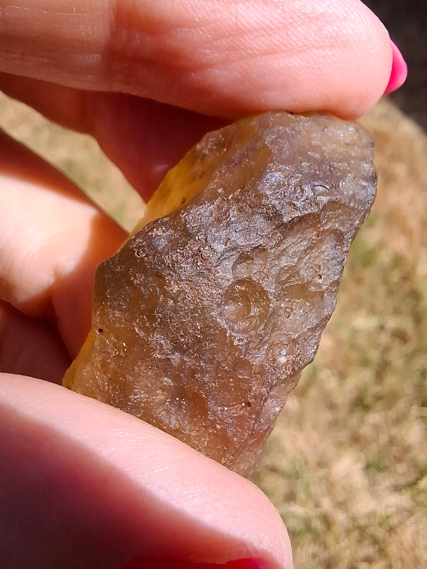 Libyan Desert Glass (darker) Piece, 11.69g, Tektite (Ref: L1366)