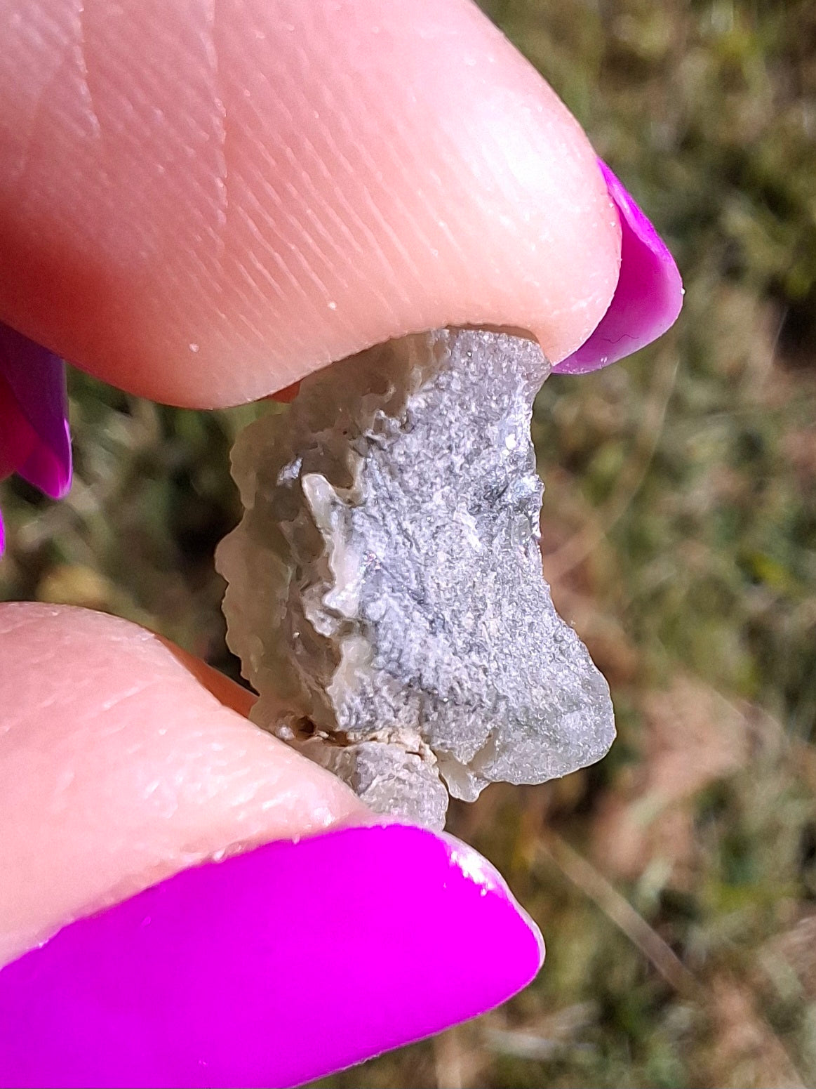 Moldavite Piece, 0.78g, Tektite (Ref: 1451)