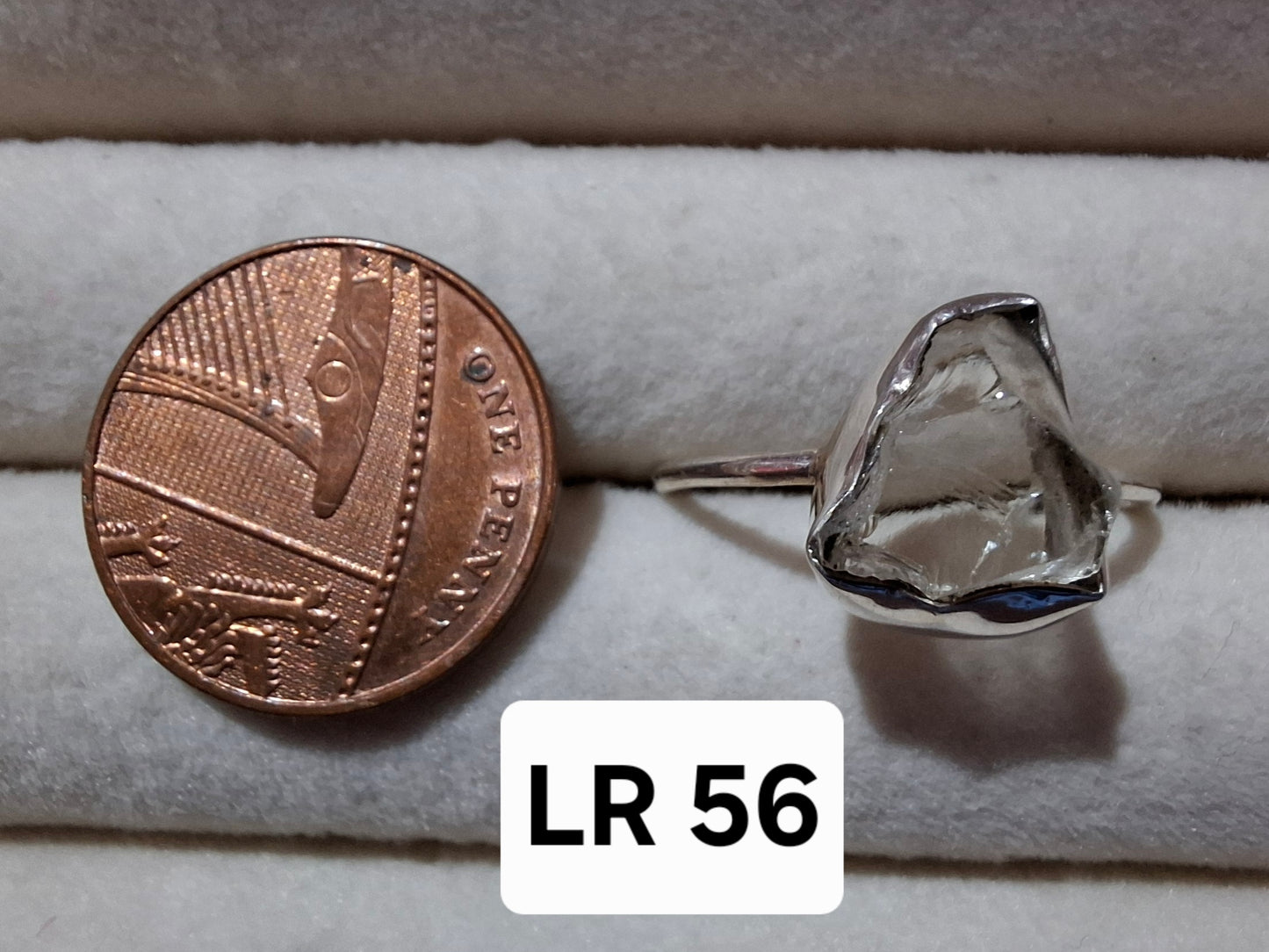 Libyan Desert Glass Ring, size large V, 925 Silver, Tektite (Ref: LR56)