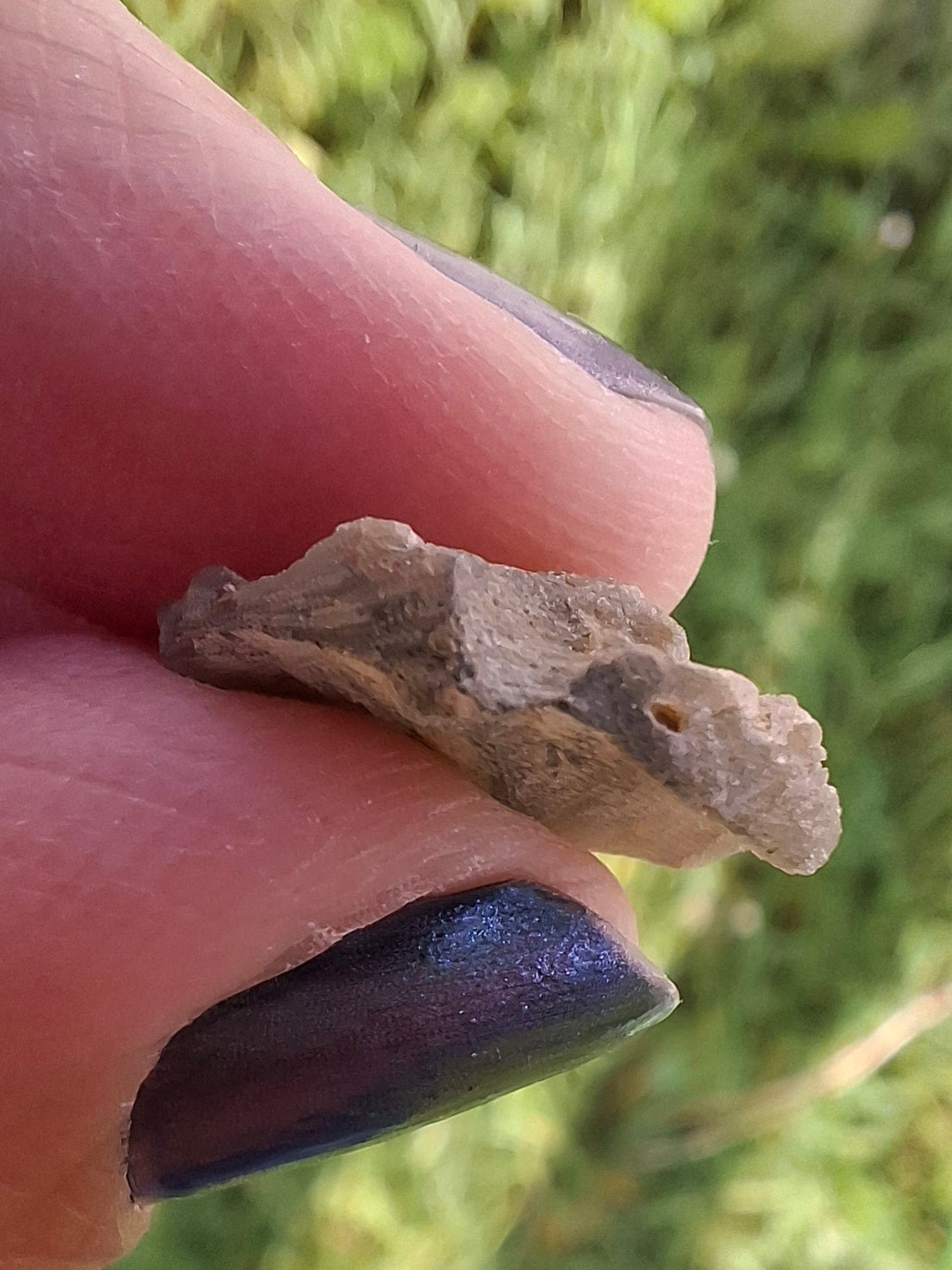 Moldavite Piece, 1.20g, Tektite (Ref: 1383)