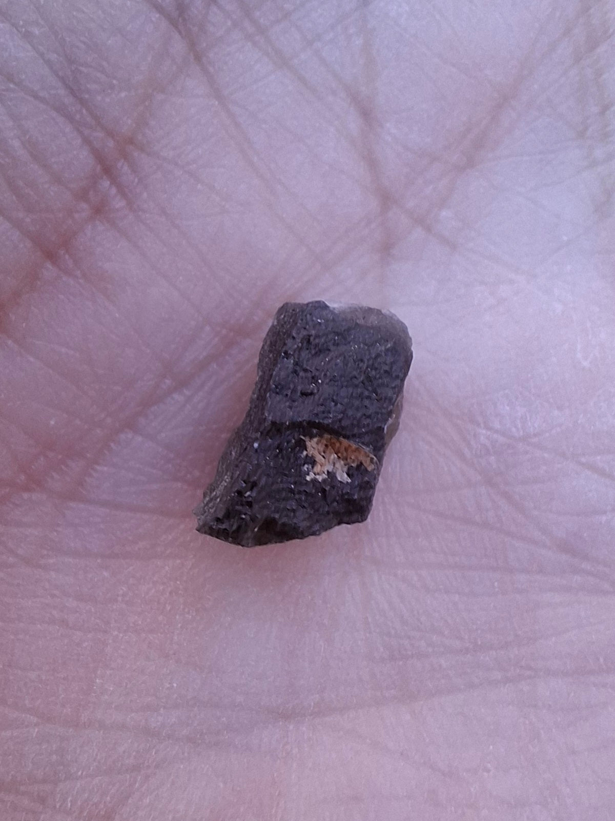 Moldavite Piece, 0.72g, Tektite (Ref: 1443)