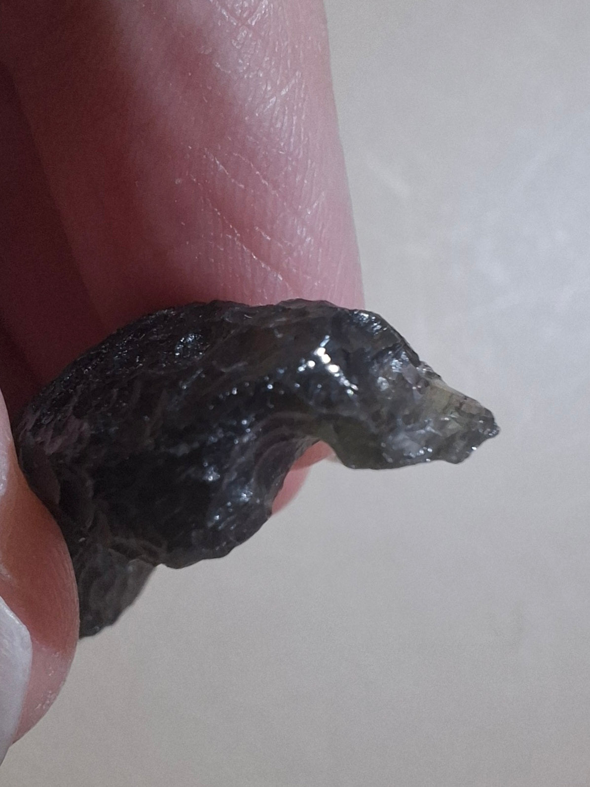 Moldavite Piece, NESMEN, 5.24g, Tektite (Ref: 1049)
