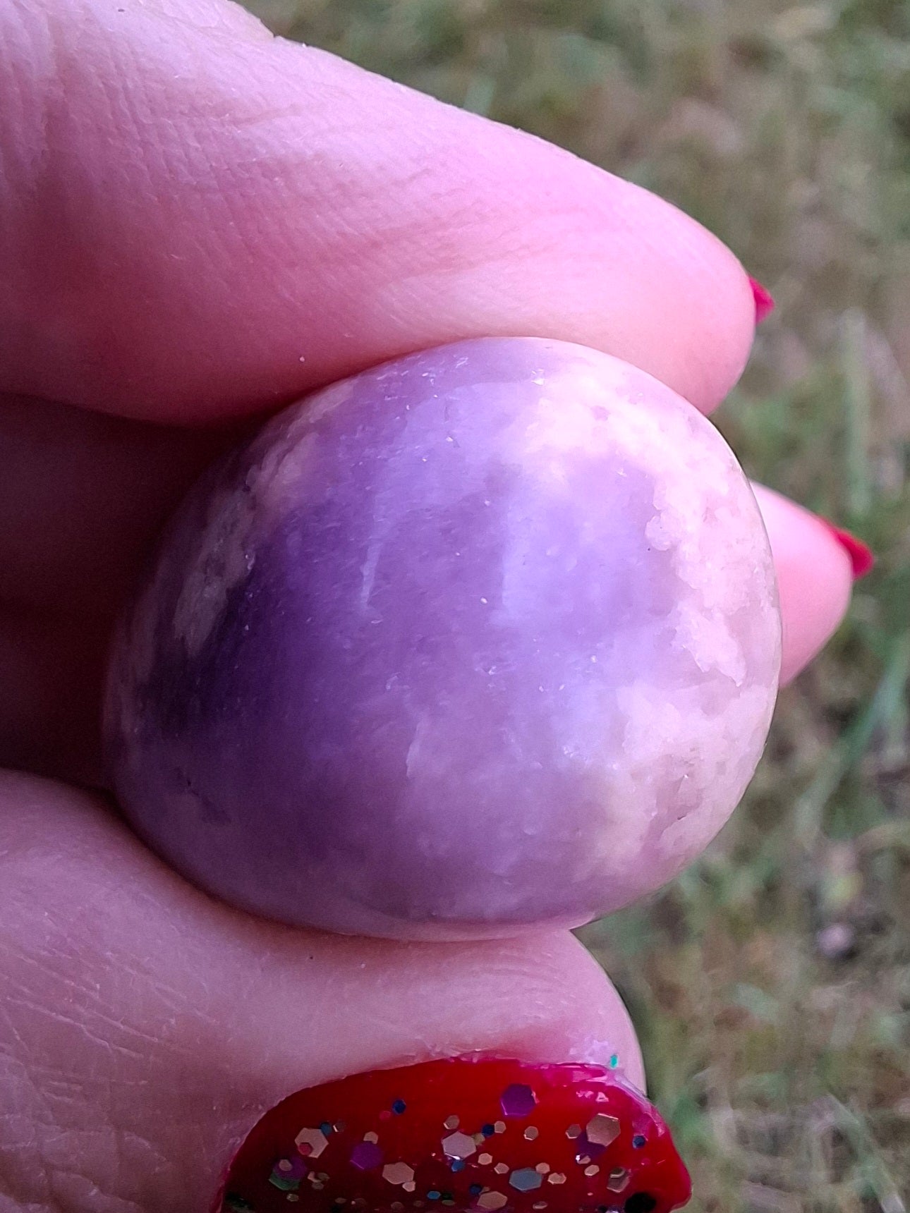 Lepidolite, Tumble Stone, Crystal (Ref: T114)