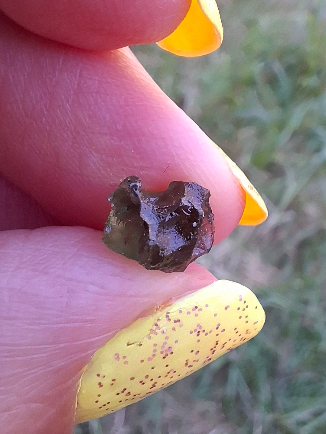 Moldavite small Piece, 0.40g, Tektite (Ref: 1479)