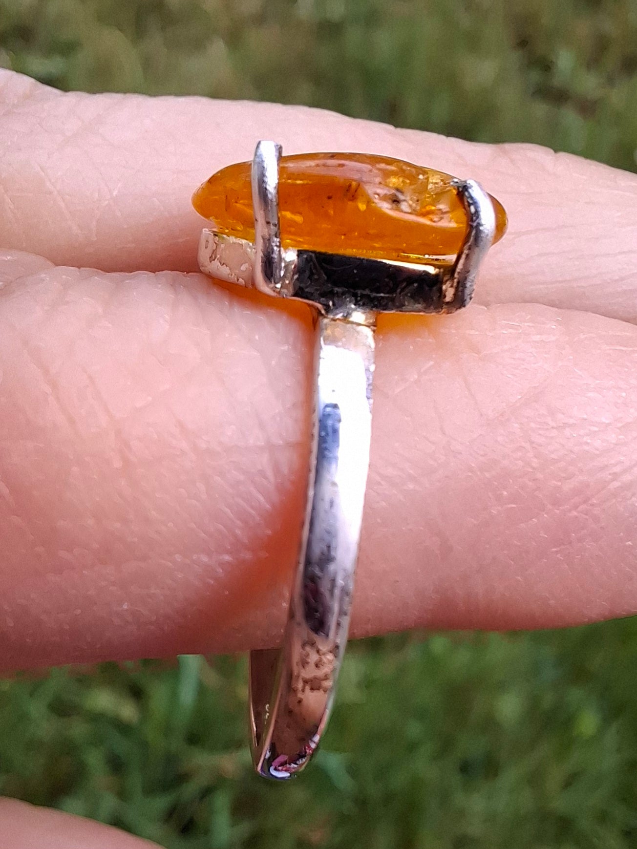Baltic Amber Ring, size large Q, 925 Silver, Fossil (Ref: AR14)