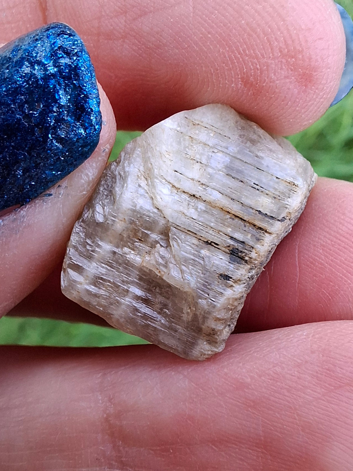 Diaspore (Zultanite), 4.39g, Crystal (Ref: DIS2)