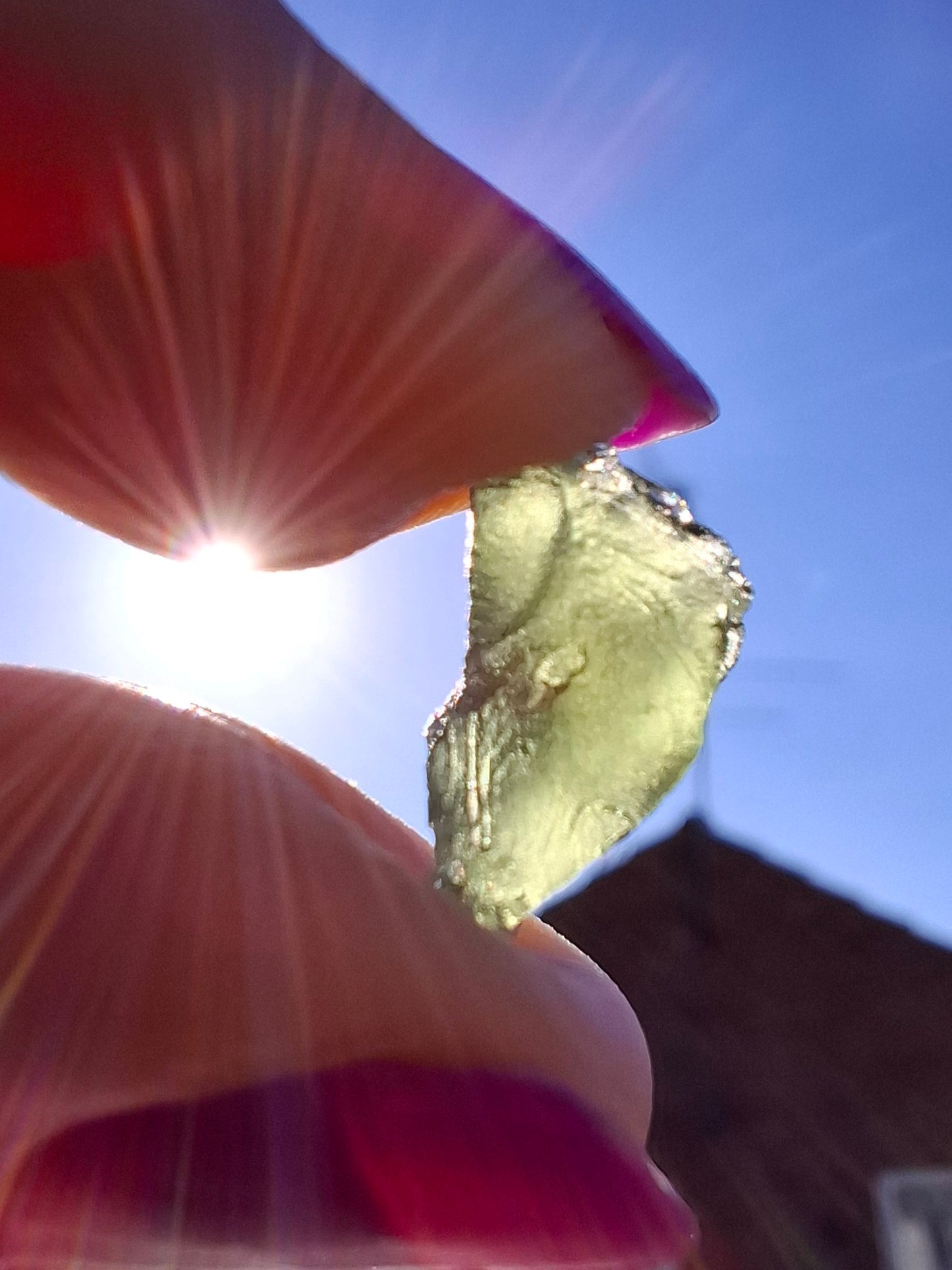 Moldavite Piece, 0.82g, Tektite (Ref: 1456)