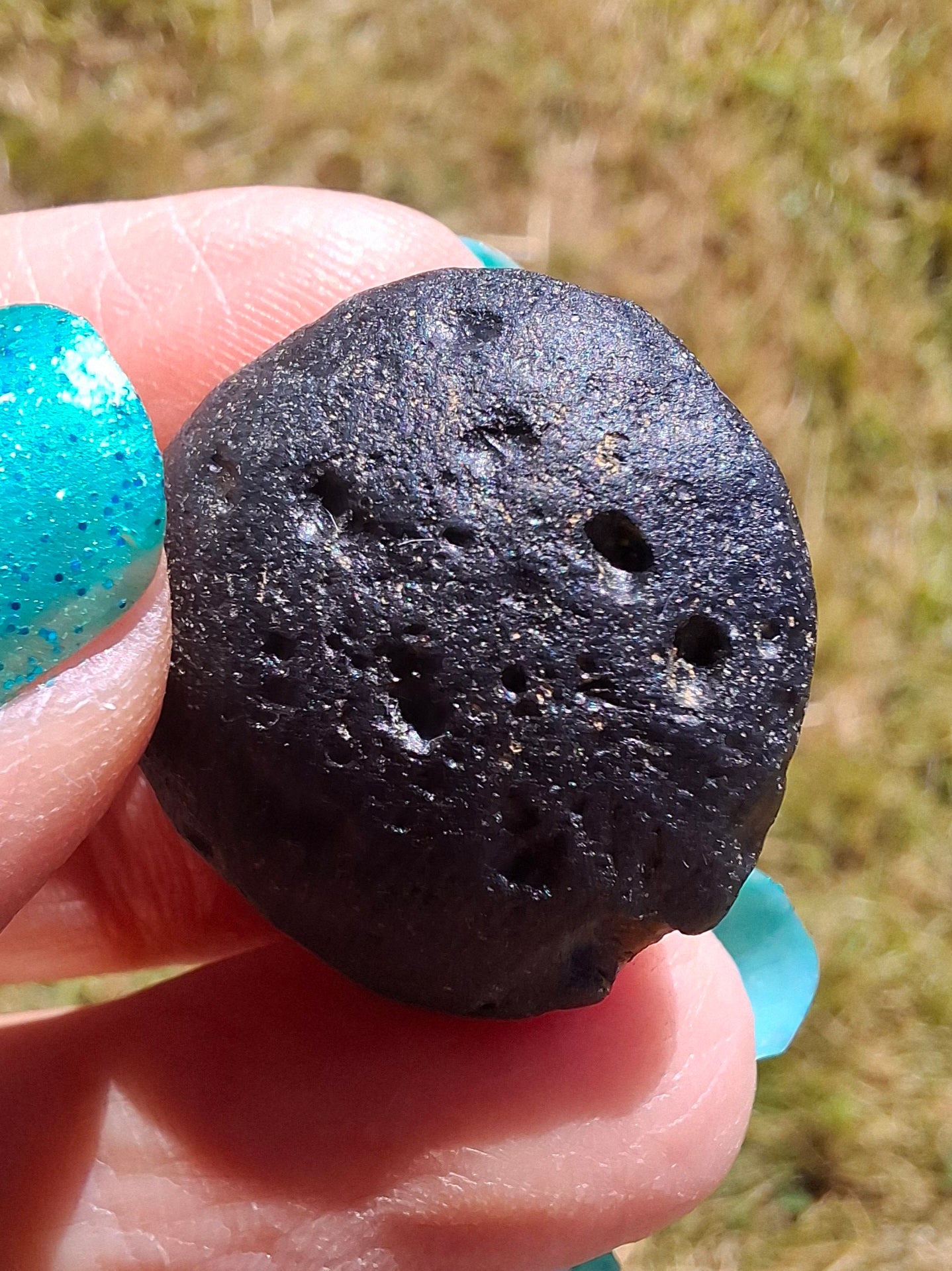 Philippinite (Rizalite), 7.48g, Tektite