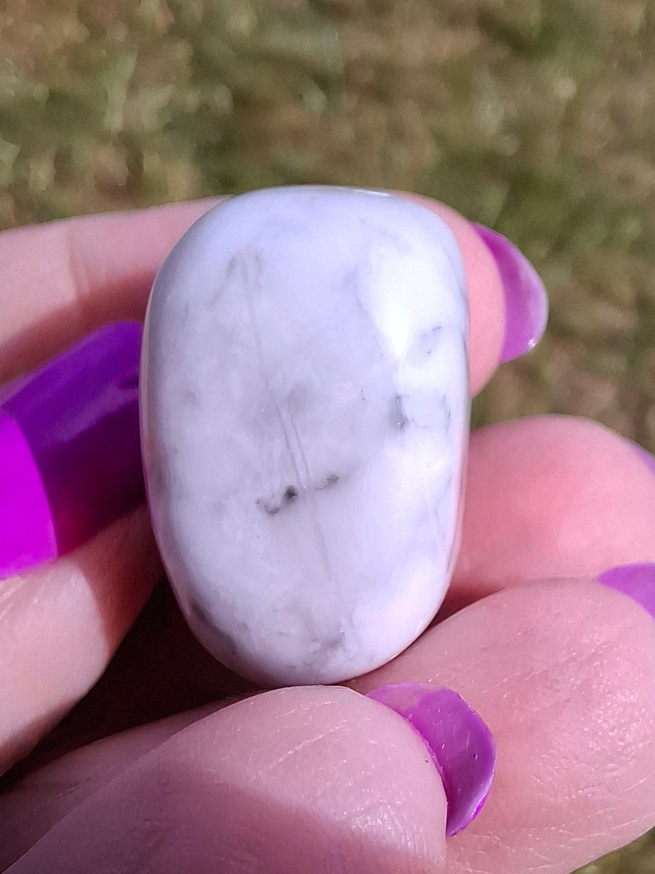 Howlite, Tumble Stone, Crystal (Ref: T44)