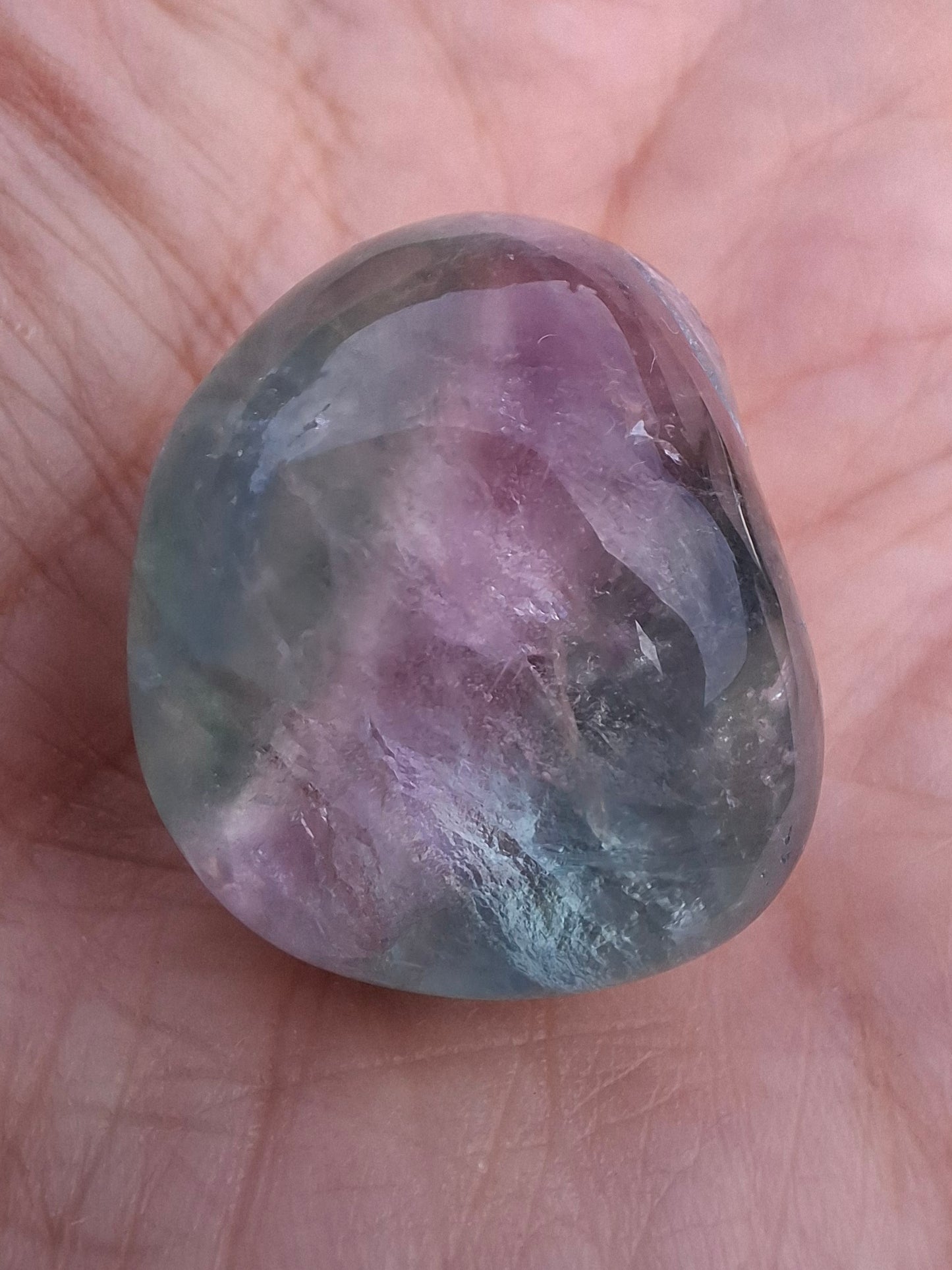 Fluorite, Tumble Stone, Crystal 🌈 (Ref: T49)