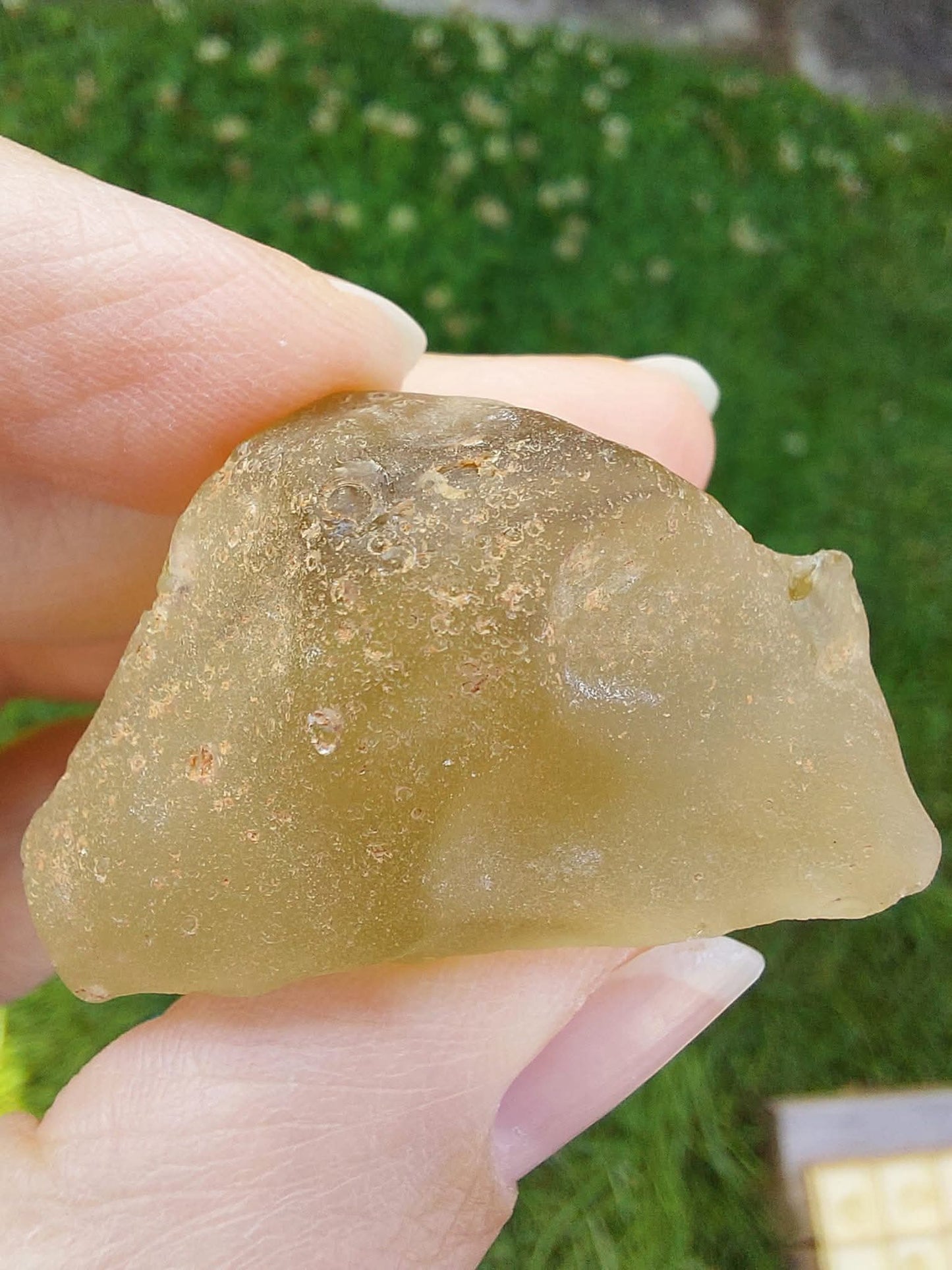 Libyan Desert Glass Piece, 29.87g, Tektite (Ref: LE238)