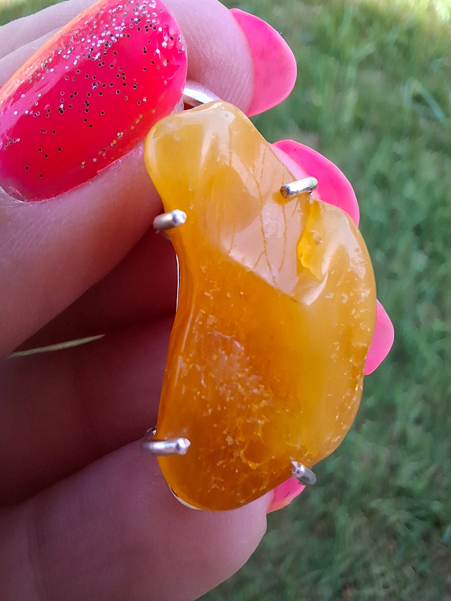 Baltic Amber Pendant, 925 Silver, Fossil (Ref: AP7)