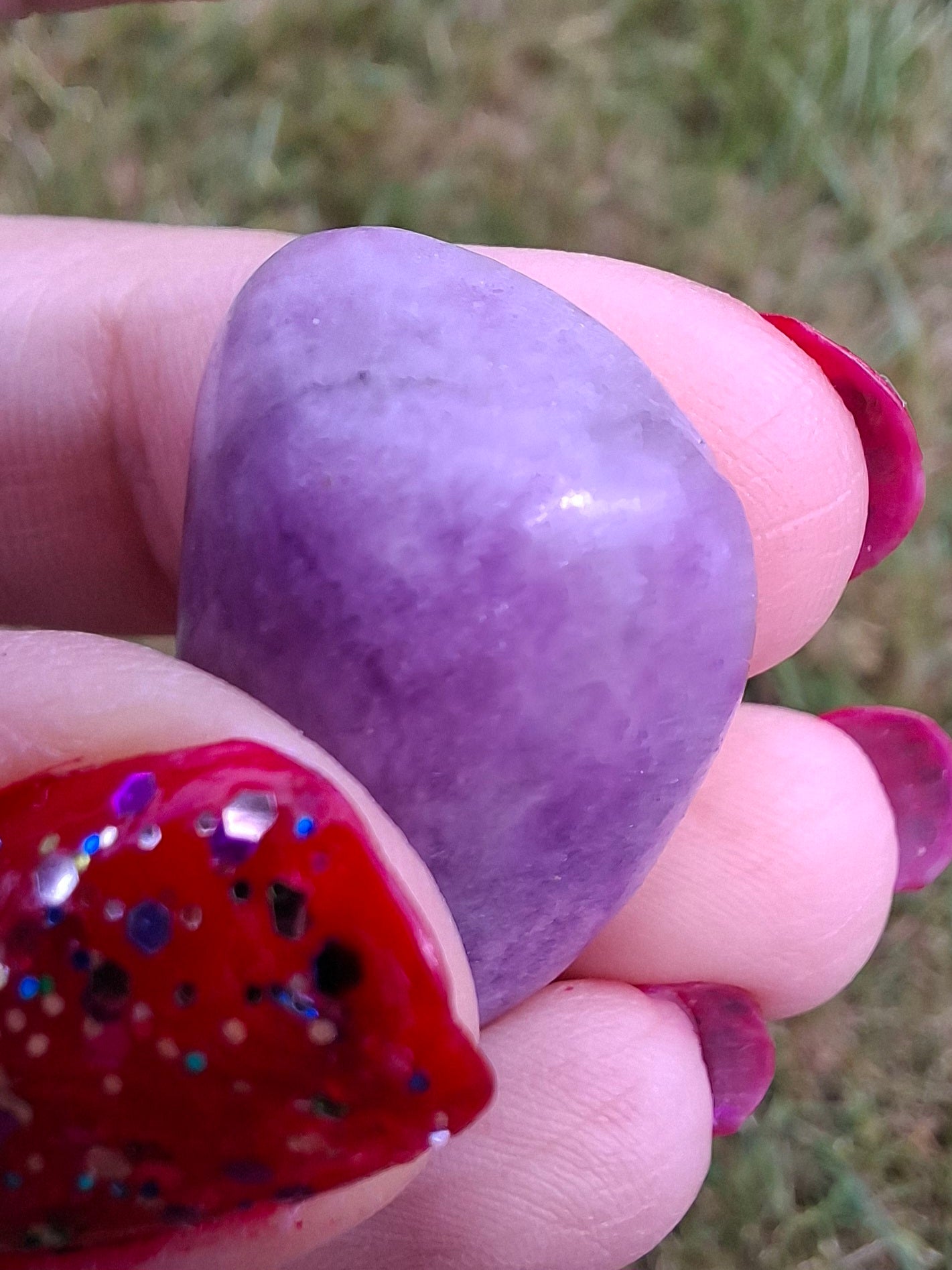 Lepidolite, Tumble Stone, Crystal (Ref: T120)