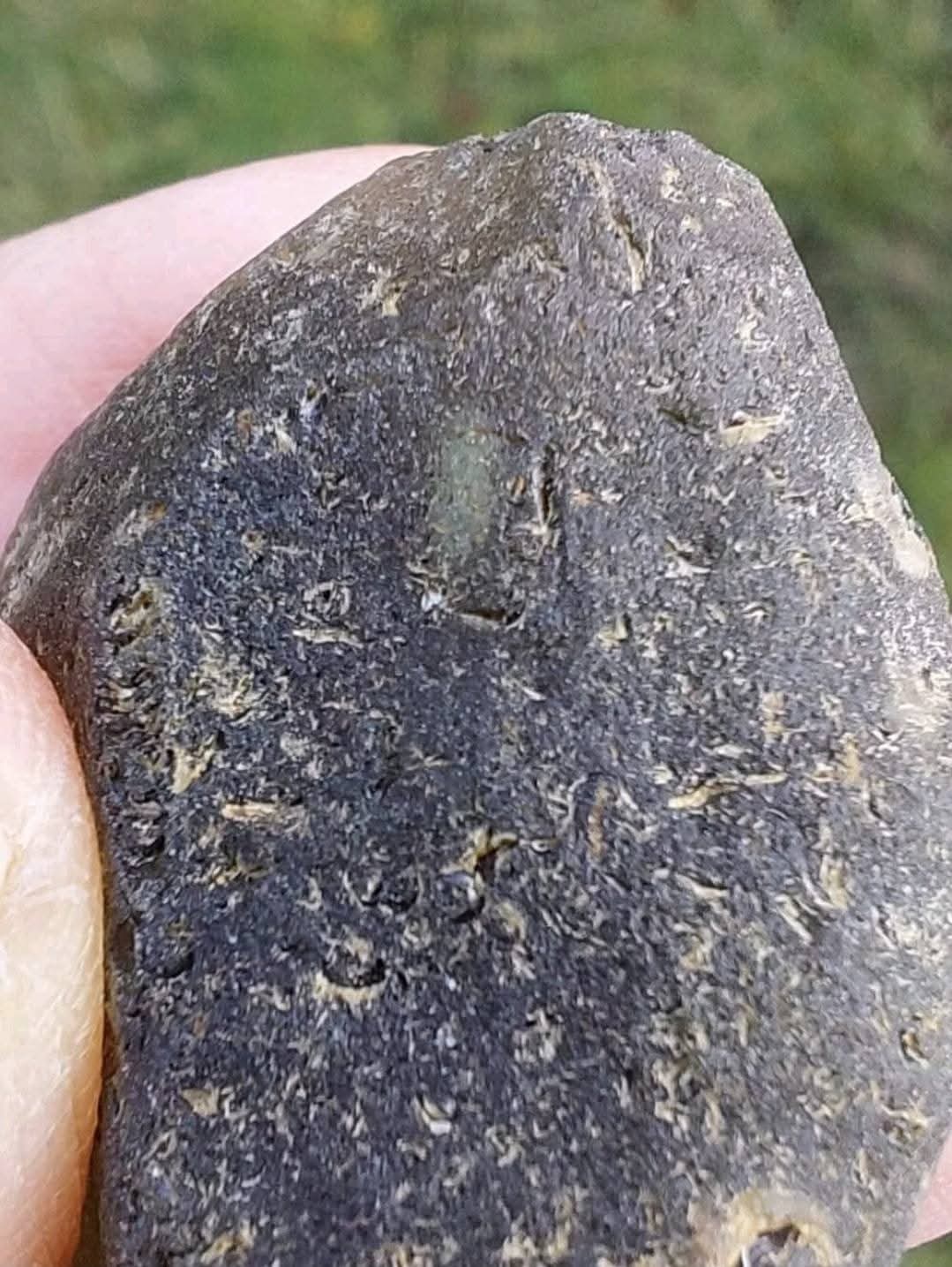 Moldavite Piece, CHLUM FIELD, 15.77g, Tektite (Ref: 1045)
