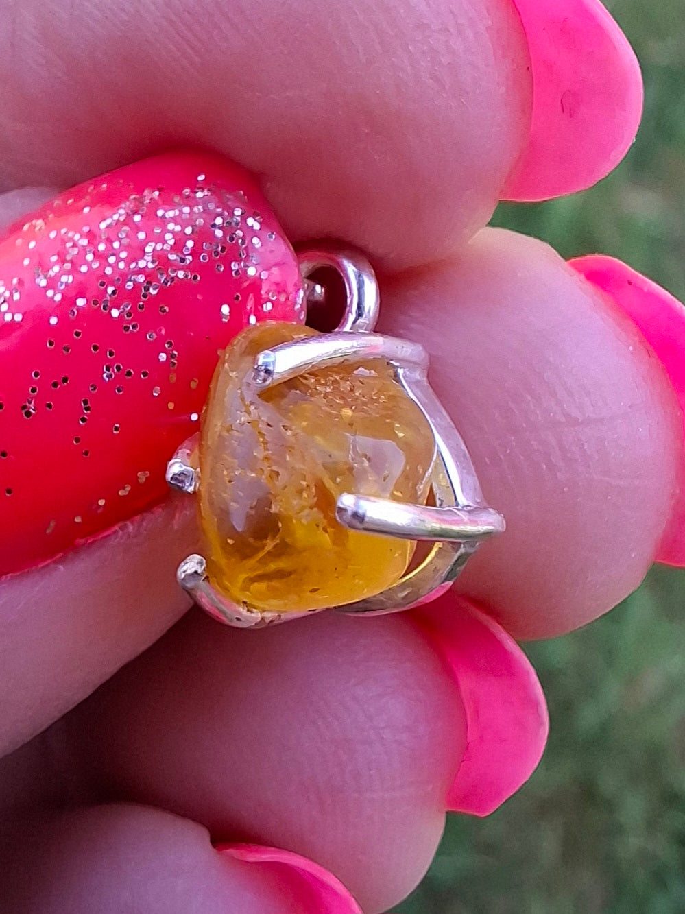 Baltic Amber Pendant, 925 Silver, Fossil (Ref: AP25)
