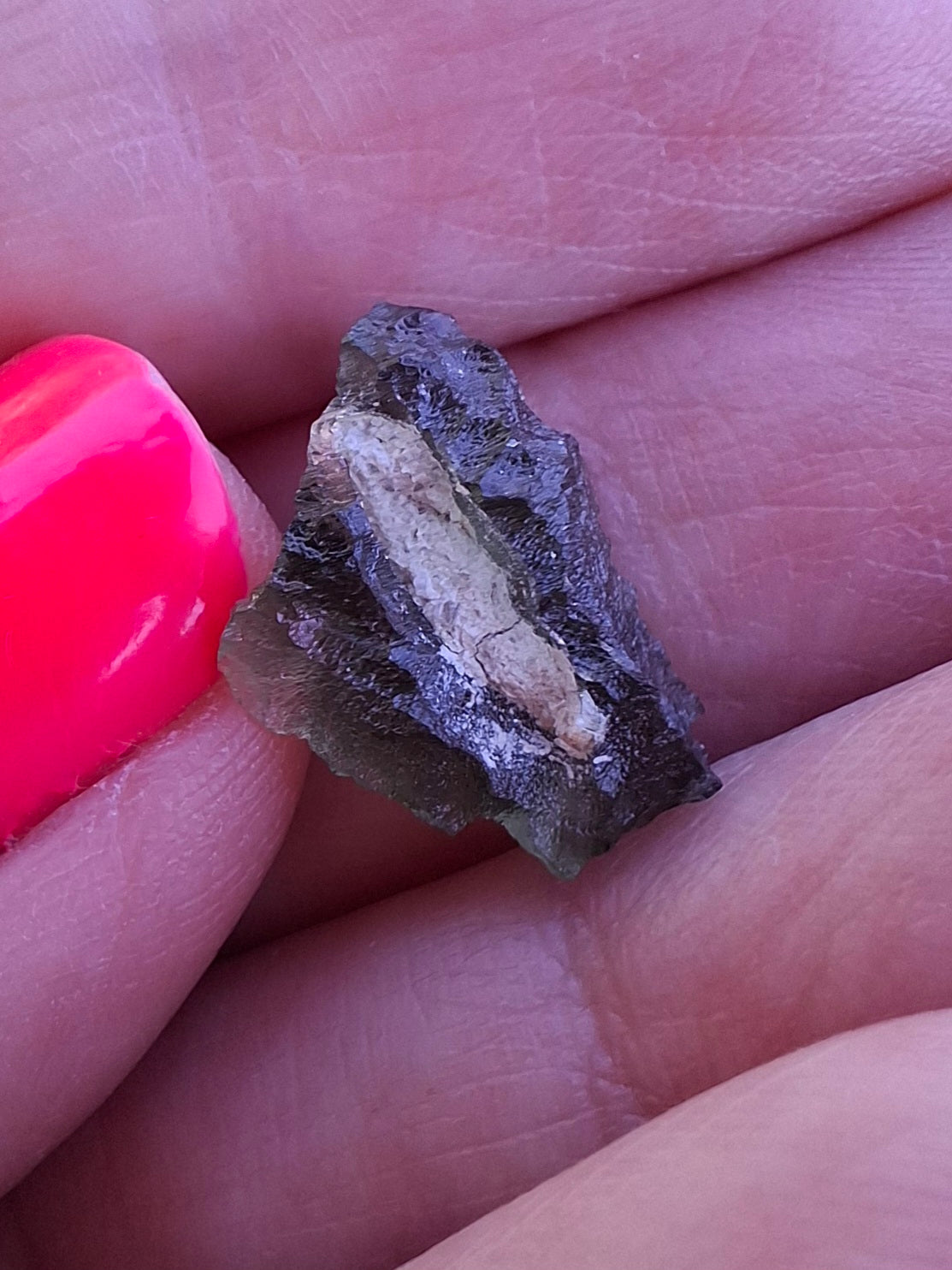Moldavite Piece, 0.90g, Tektite (Ref: 1412)