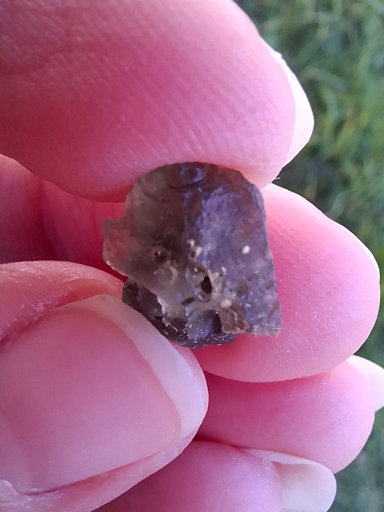 DRILLED, Moldavite Piece, 0.96g, Tektite (Ref: D27)