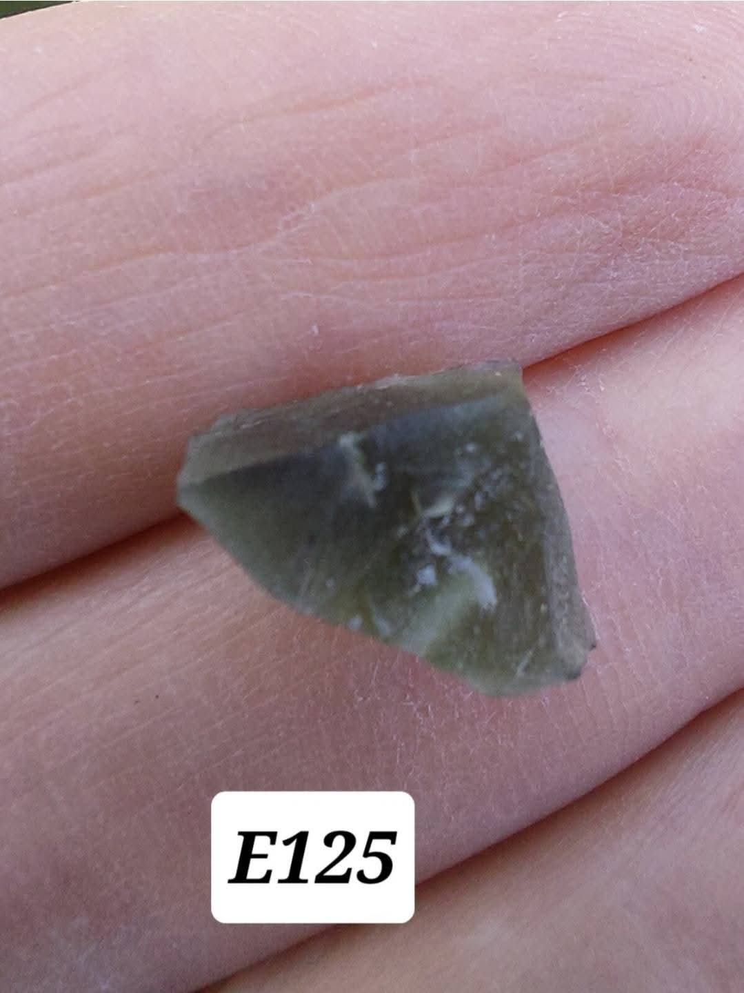 Moldavite Piece, 0.78g, Tektite (Ref: E125)