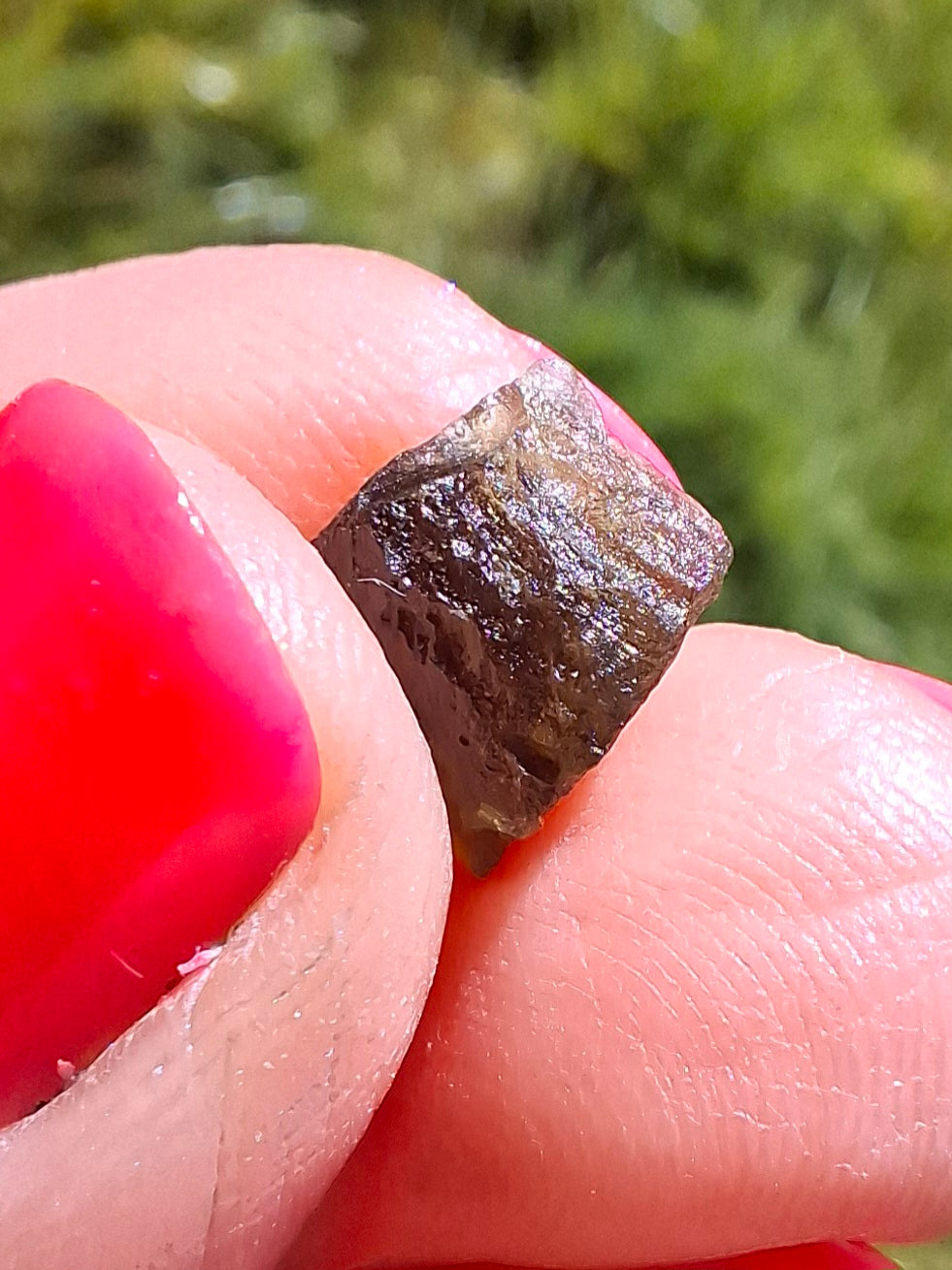 Moldavite Piece, 0.60g, Tektite (Ref: 1408)