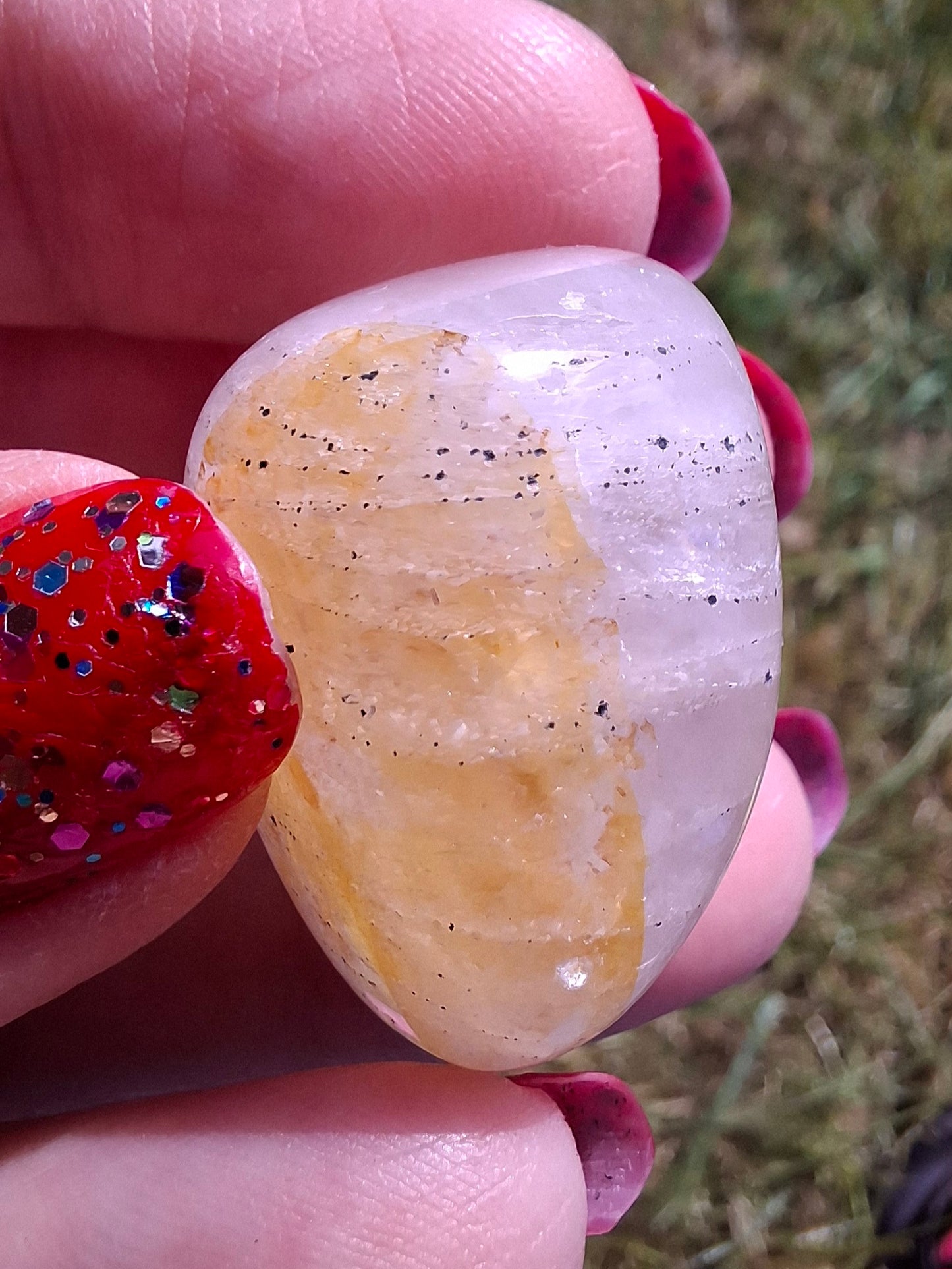 Golden Healer, Tumble Stone, Crystal (Ref: T188)