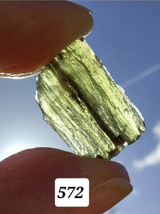 Moldavite Piece, 1.46g, Tektite (Ref: 572)