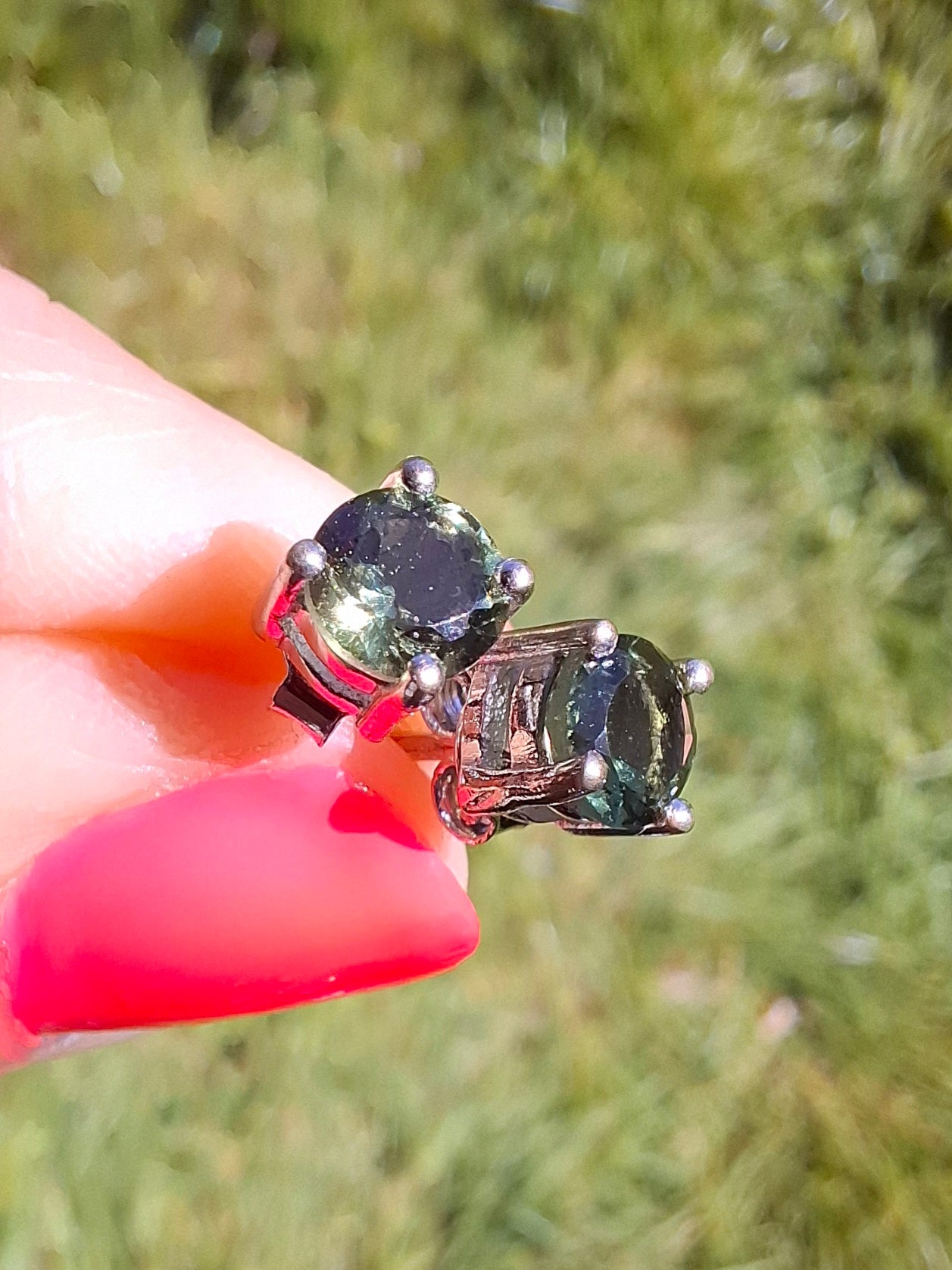 Moldavite (faceted) 5mm STUD EARRINGS, 925 Silver, Tektite (Ref: Pair48)