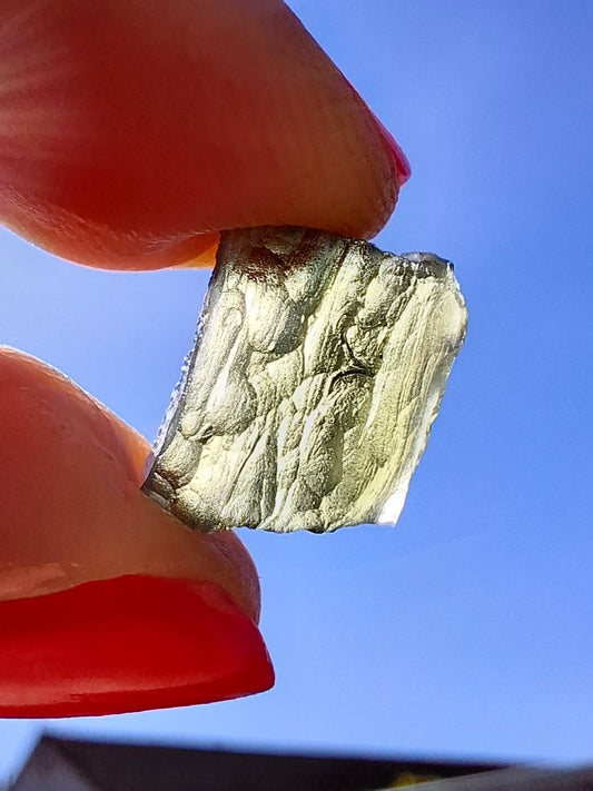 Moldavite Piece, 0.86g, Tektite (Ref: 1406)