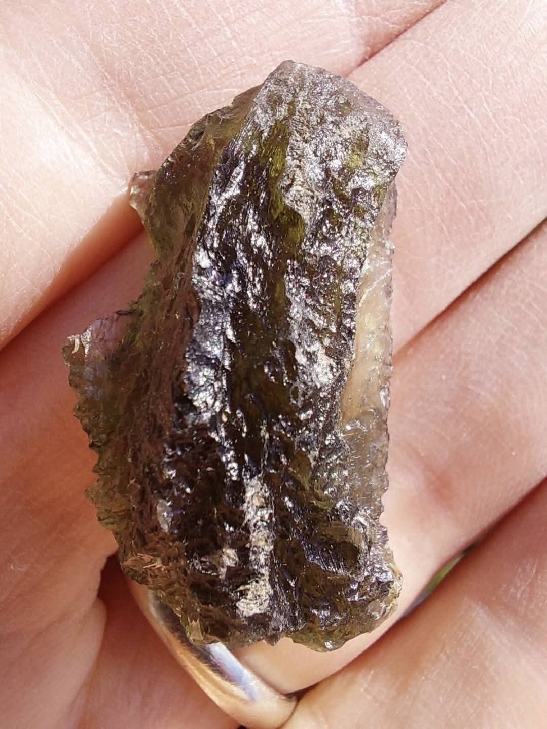 Moldavite Piece, CHLUM, 7.54g, Tektite (Ref: 1048)