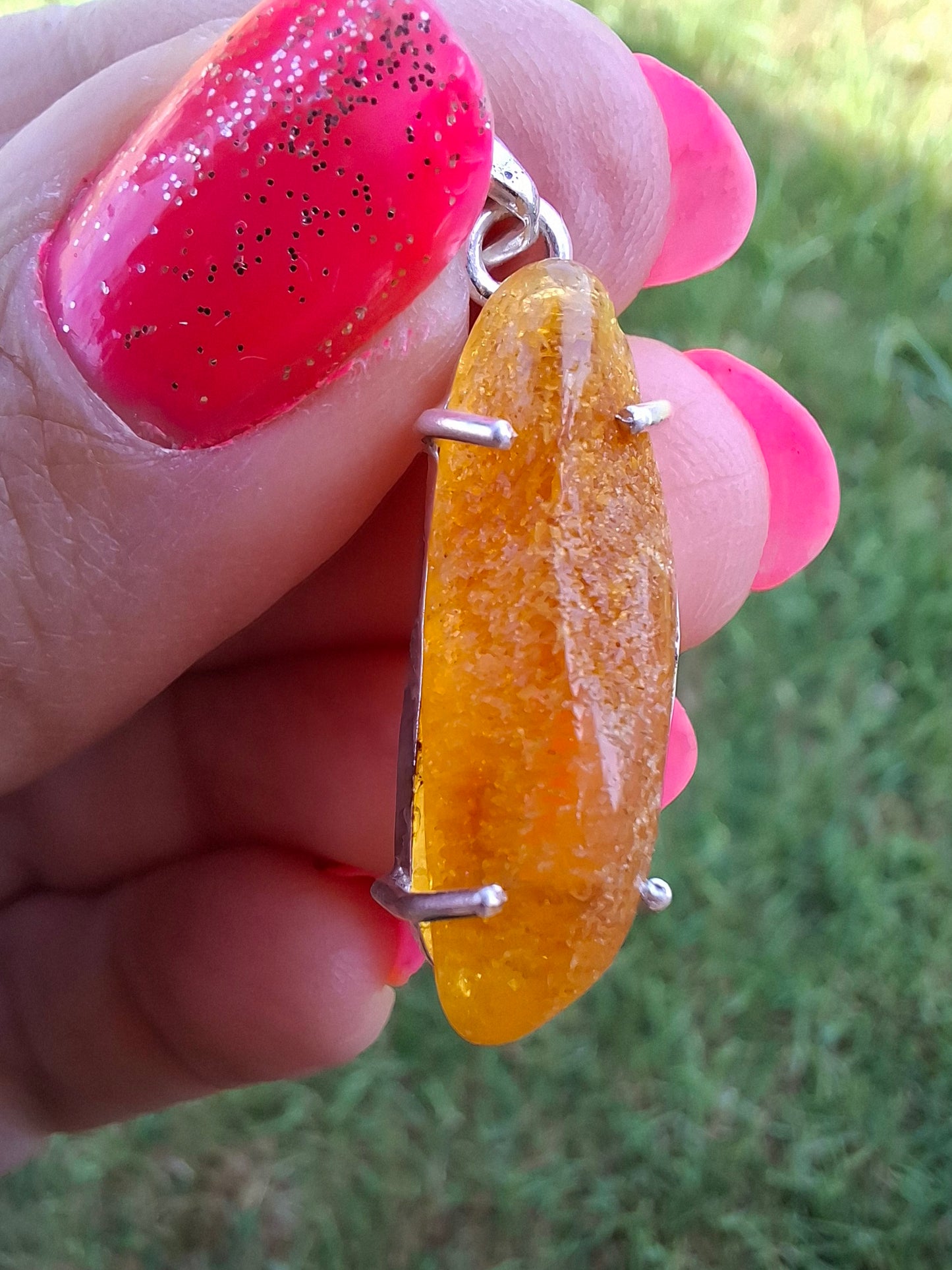 Baltic Amber Pendant, 925 Silver, Fossil (Ref: AP9)