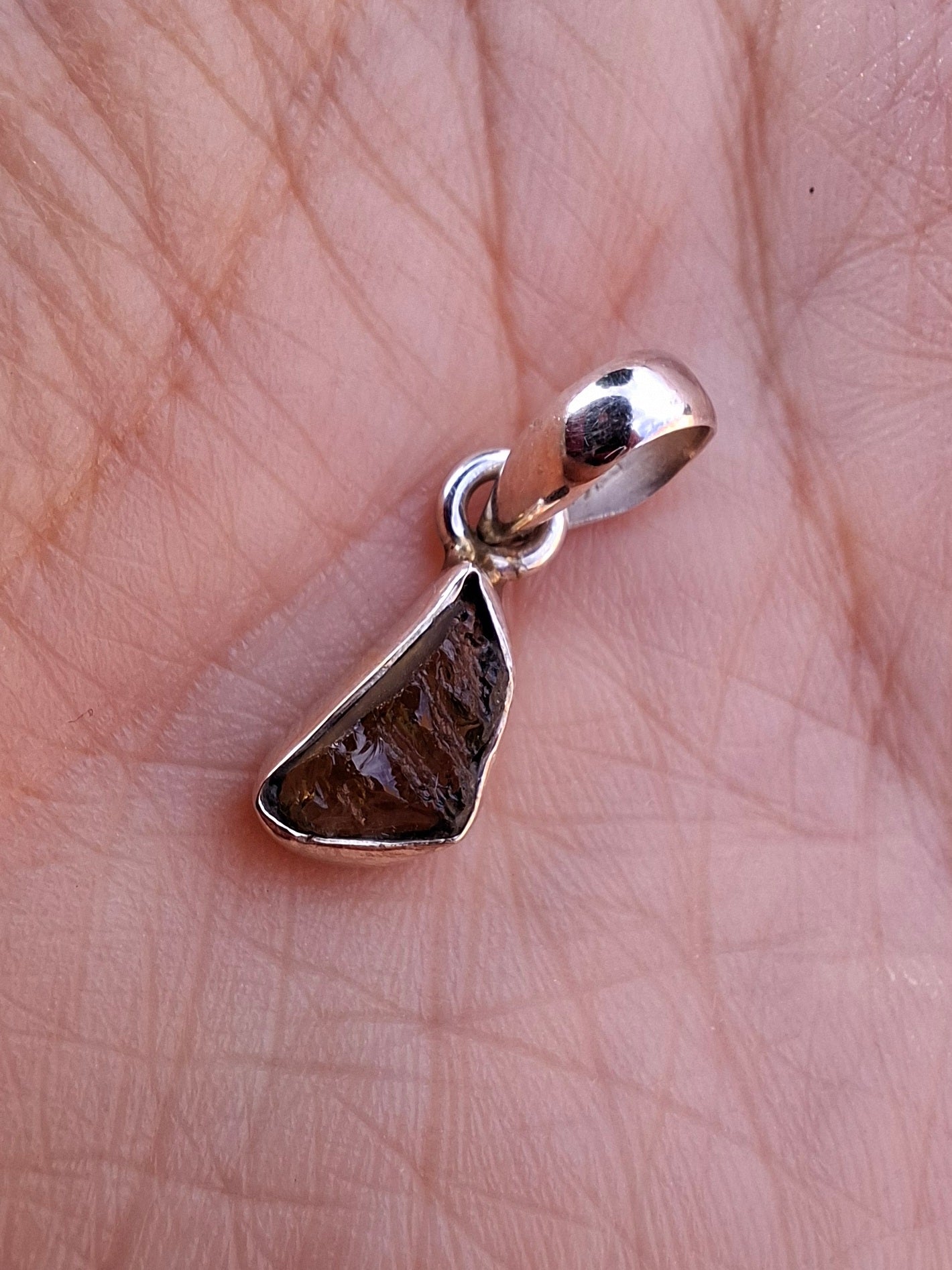 Moldavite Pendant, 925 Silver, Tektite (Ref: P33)