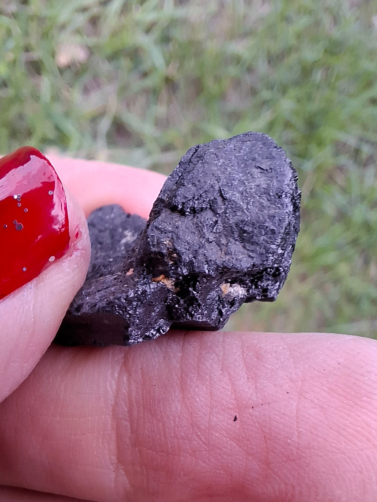 Black Tourmaline RAW, 8.72g, Crystal (Ref: RBT17)
