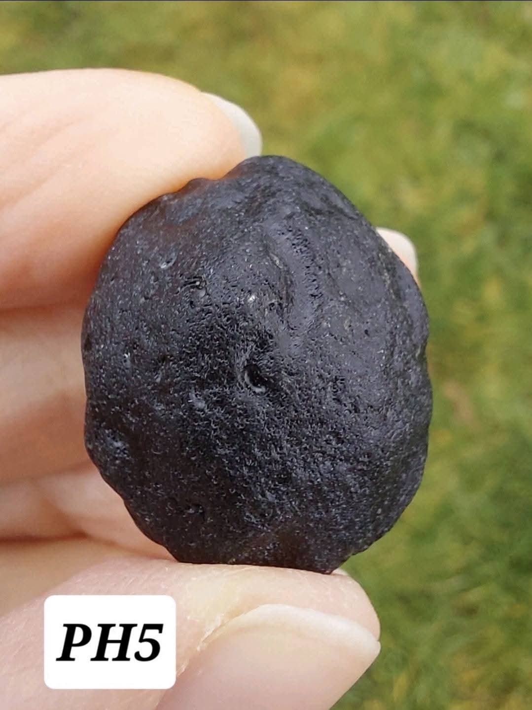Philippinite (Rizalite), 11.31g, Tektite