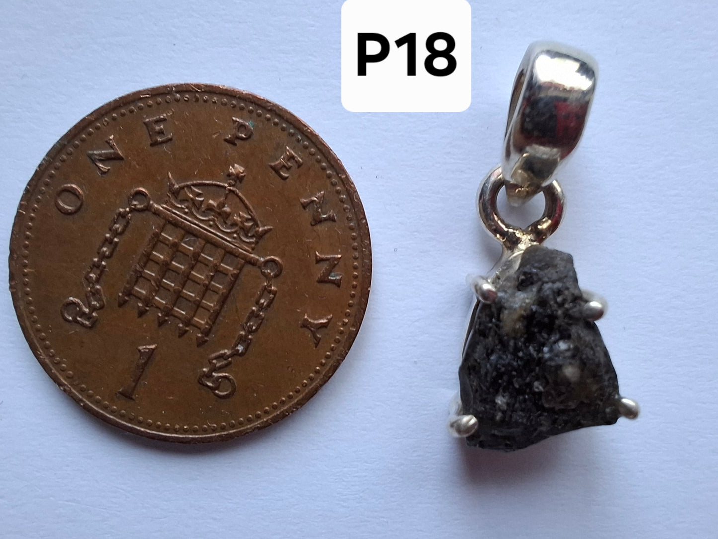 Moldavite Claw Pendant, 925 Silver, Tektite (Ref: P18)