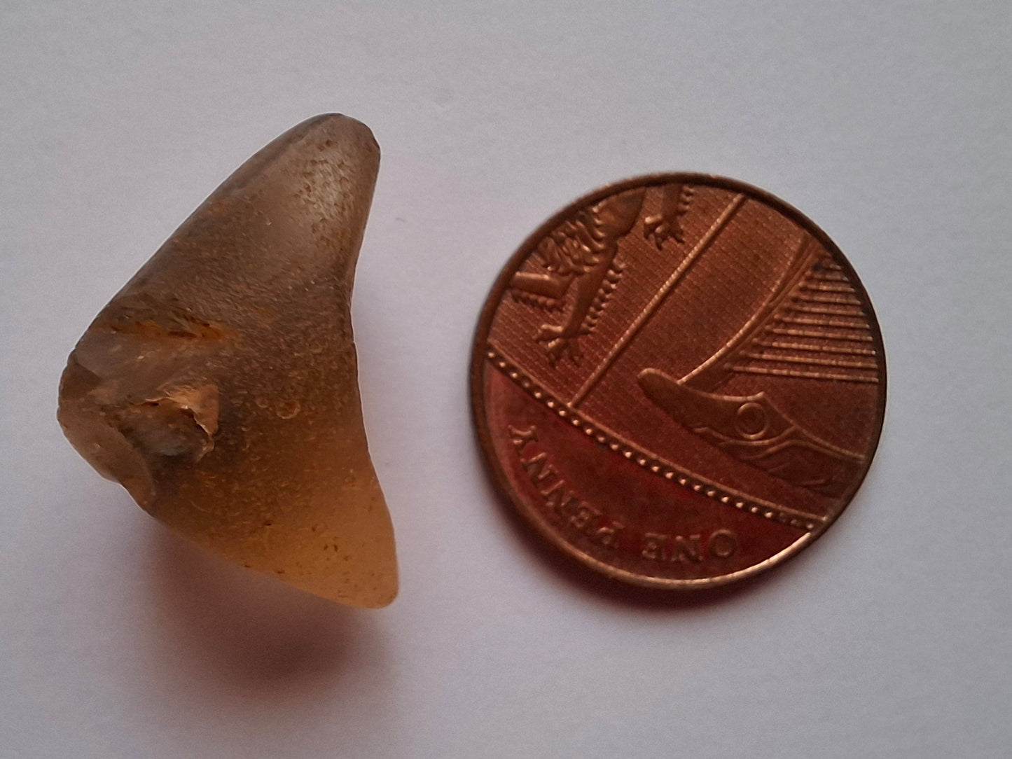 Libyan Desert Glass (darker) Piece, 3.72g, Tektite (Ref: L1378)