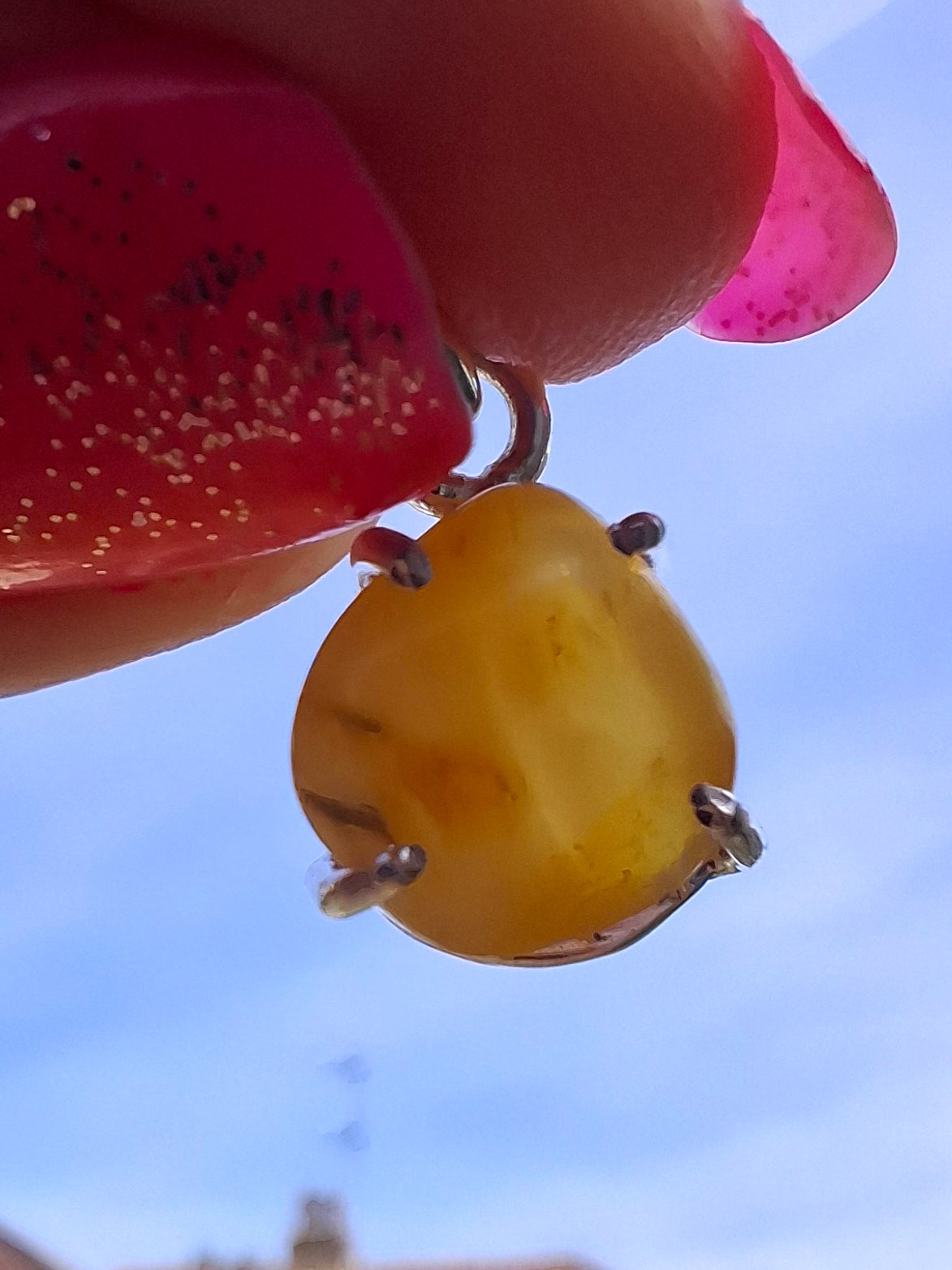 Baltic Amber Pendant, 925 Silver, Fossil (Ref: AP18)