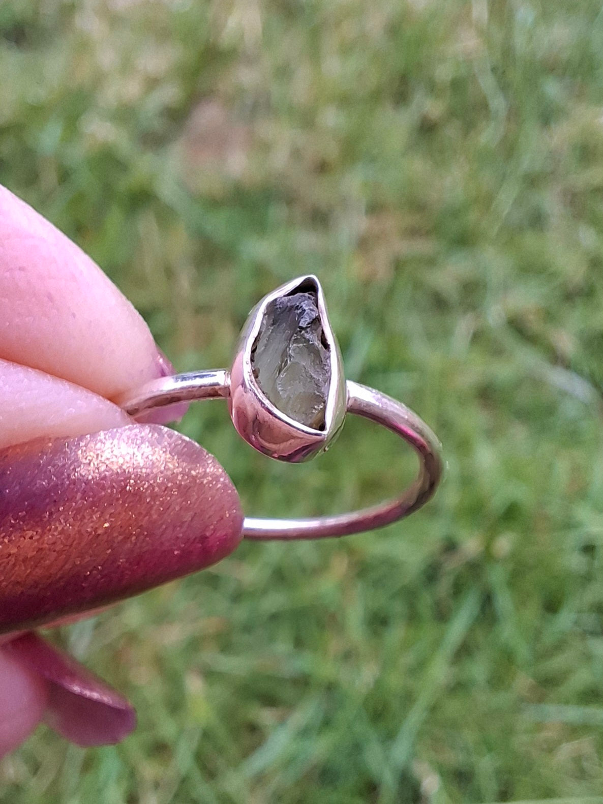 Moldavite Ring, size small L, 925 Silver, Tektite (Ref: R35)