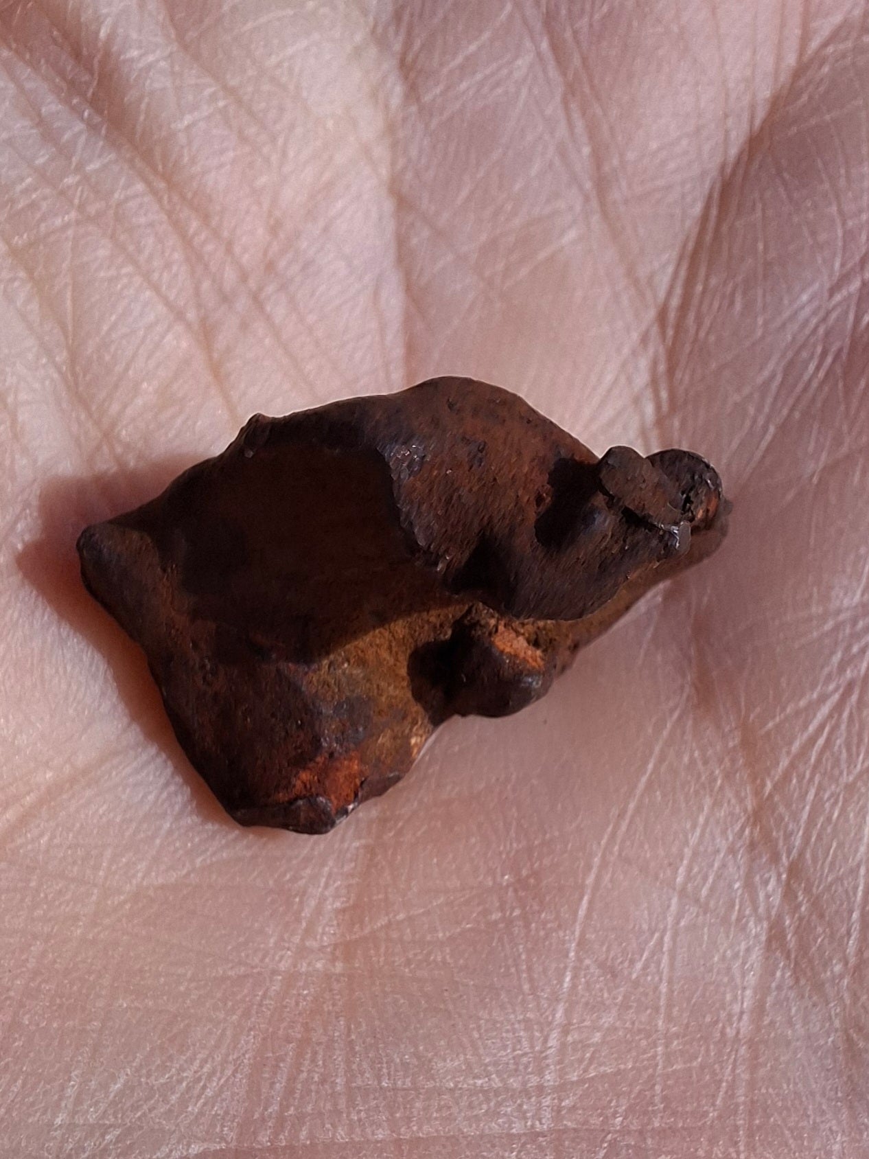 Gebel Kamil Iron Meteorite, 8.29g (Ref: K34)
