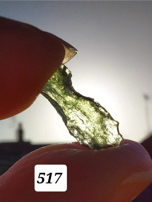 Moldavite Small Piece, 0.39g, Tektite (Ref: 517)