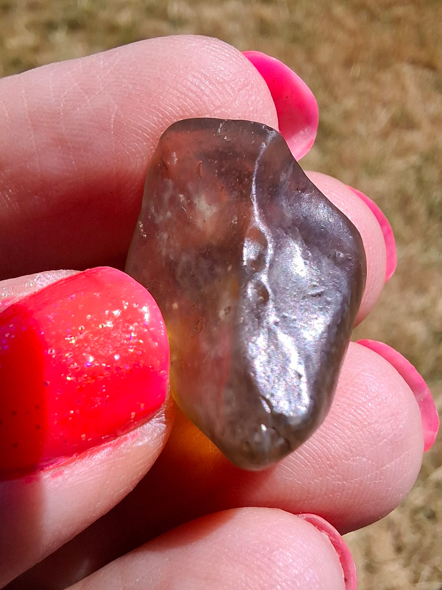 Libyan Desert Glass (darker) Piece, 4.43g, Tektite (Ref: L1361)