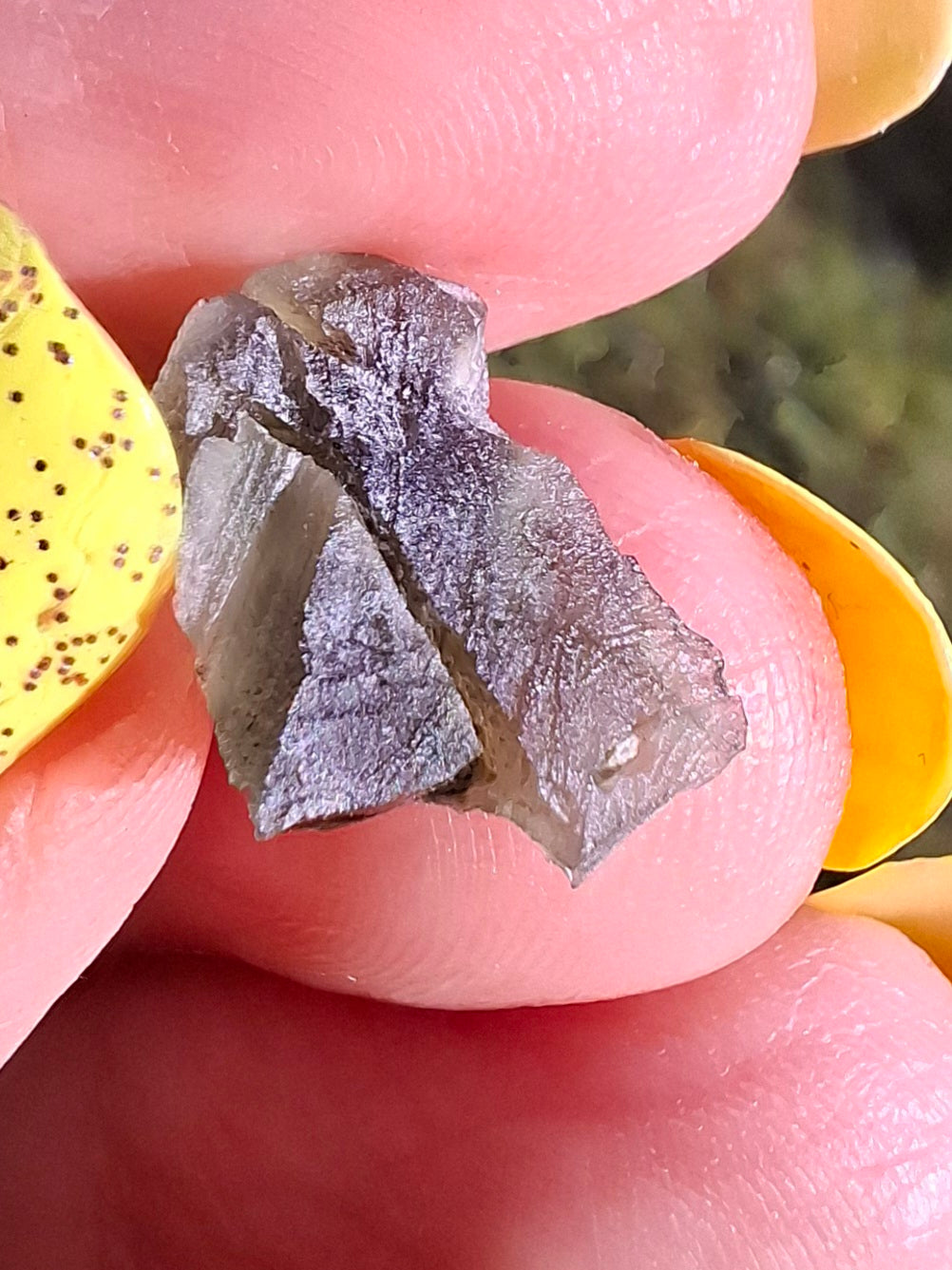 Moldavite Piece, 0.75g, Tektite (Ref: 1483)