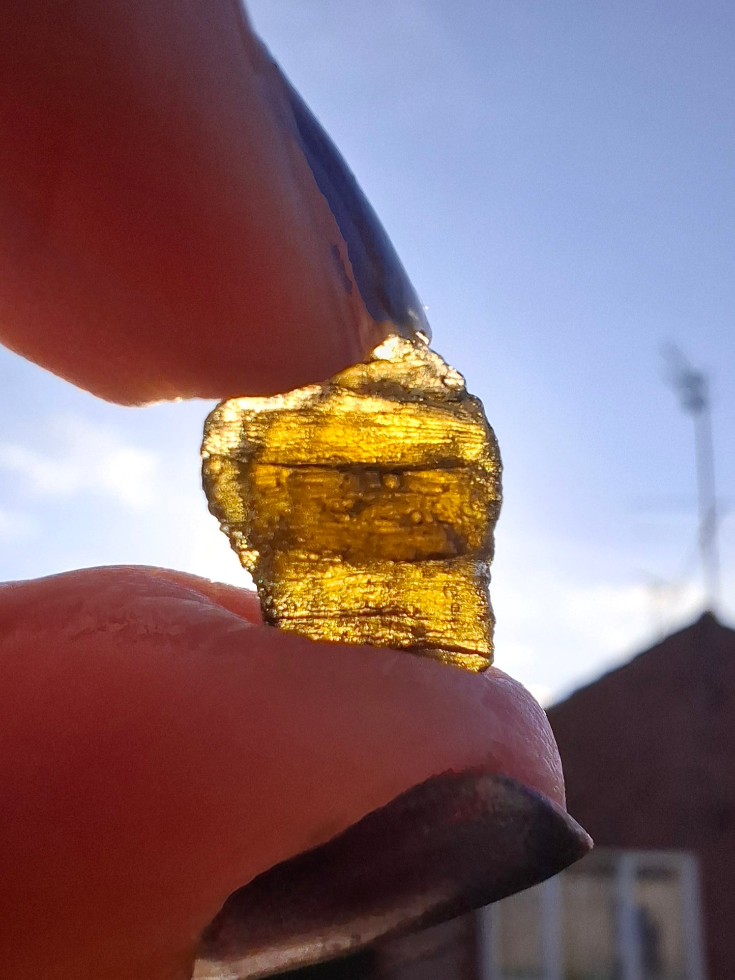 Moldavite Piece, 0.87g, Tektite (Ref: 1392)