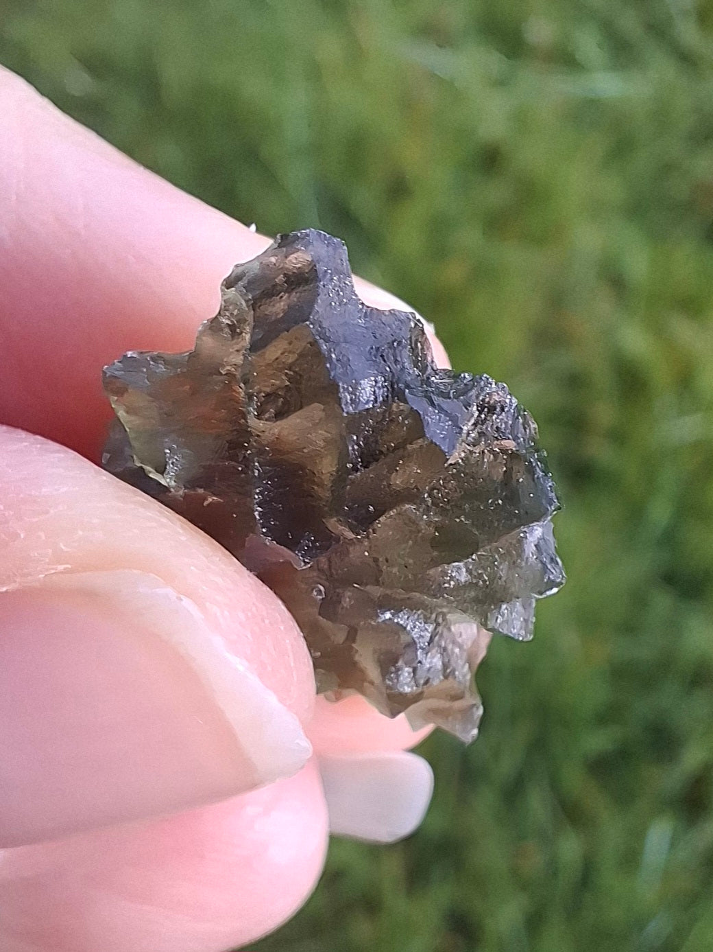 Moldavite Piece, JEZKOVNA BESEDNICE, 1.92g, Tektite (Ref: 1273)